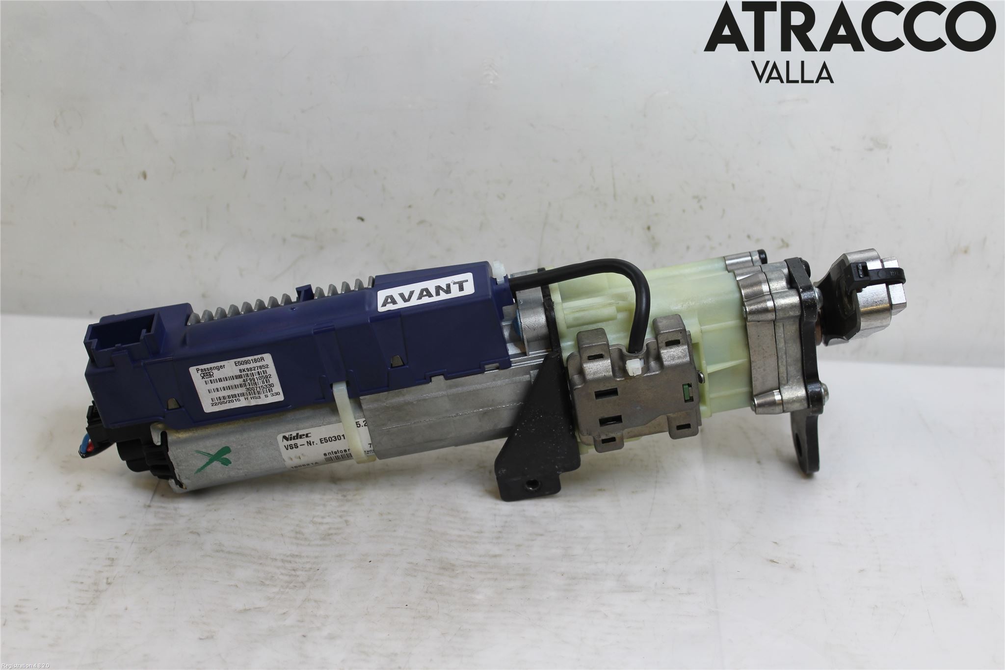 Audi A4 12-15 Bakluckeöppnare Automatisk