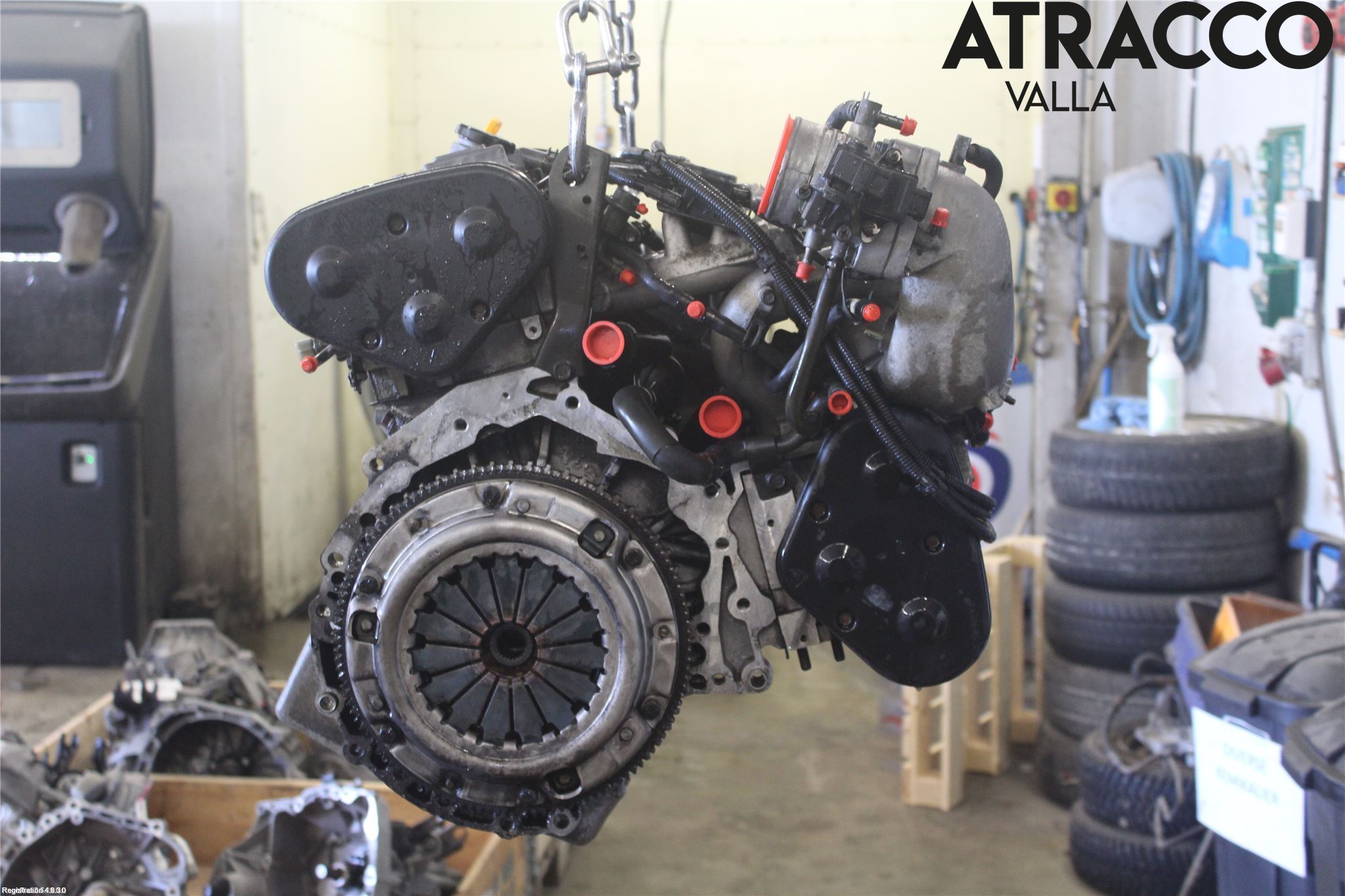 Kia CARNIVAL Motor Bensin