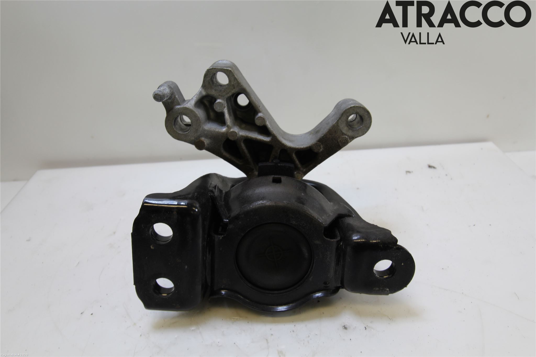 Nissan QASHQAI 14-17 Motorfäste