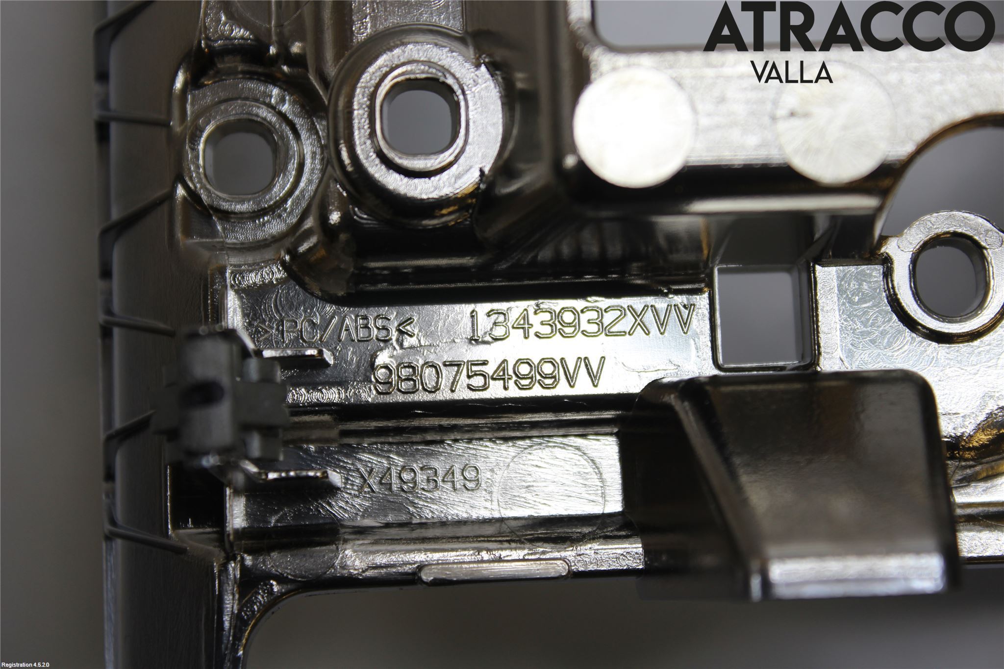 Peugeot 308 14-21 Instrument-Radio Sarg