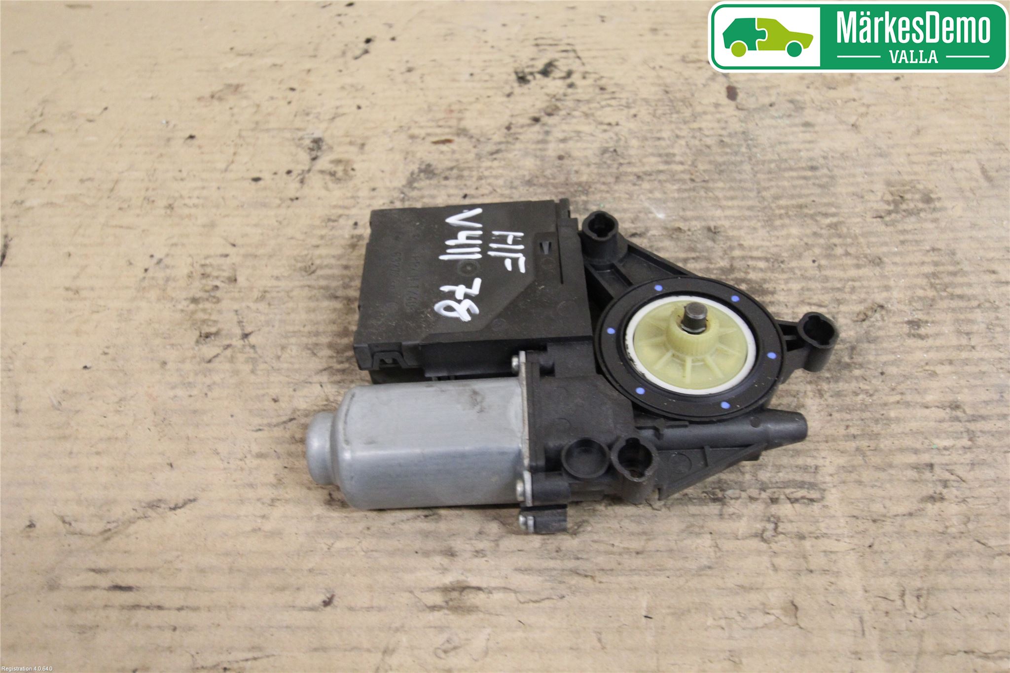 Volkswagen VW CADDY      04-10 Fönsterhissmotor