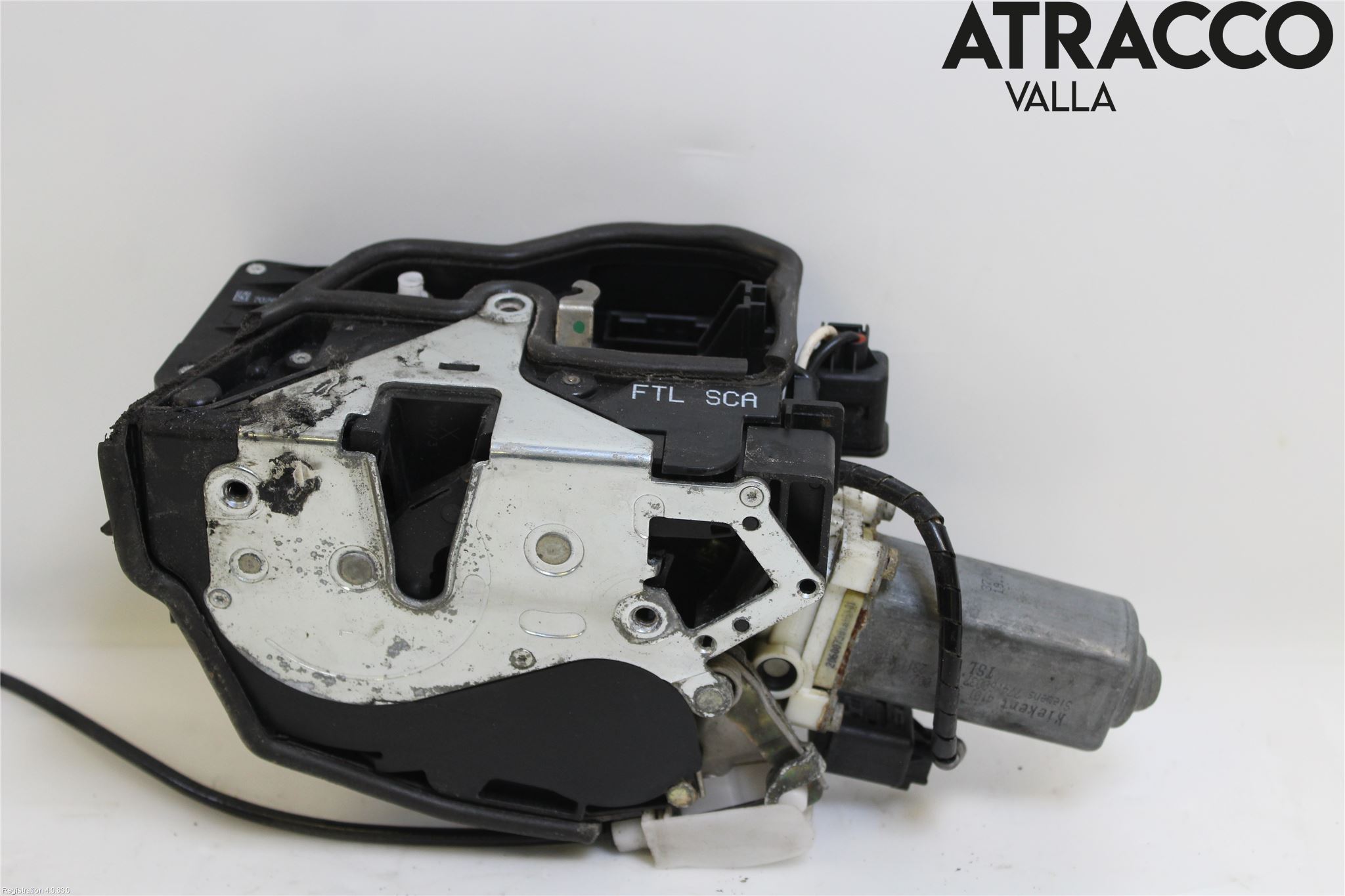 BMW 7 E65/66    00-08 Låskista-Dörrlås