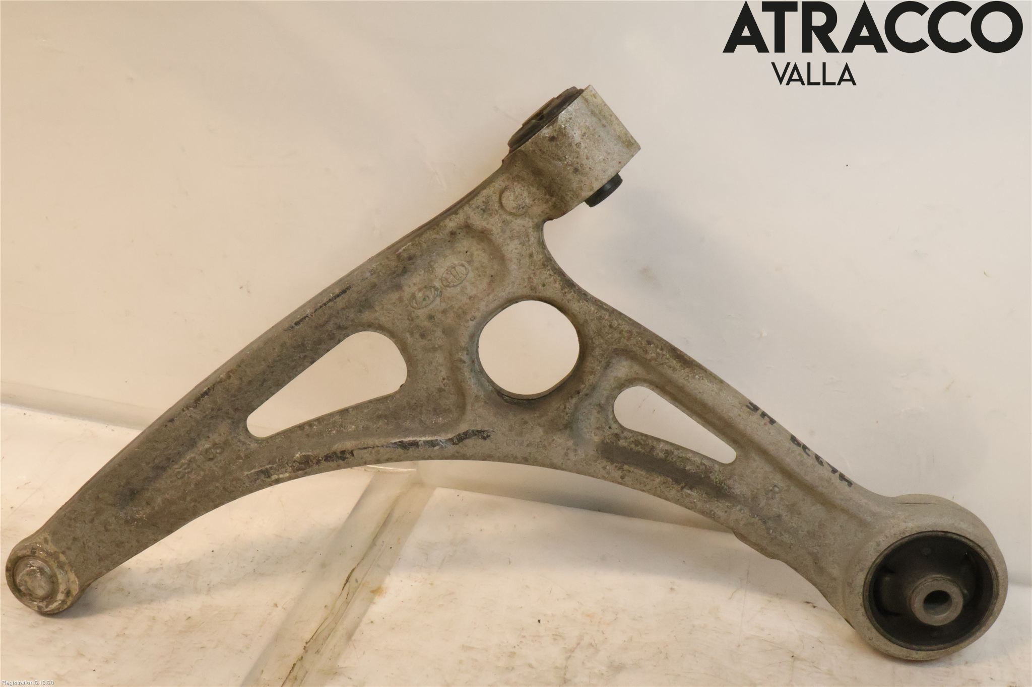 Kia OPTIMA 16-20 Bärarm Fram Undre Hö