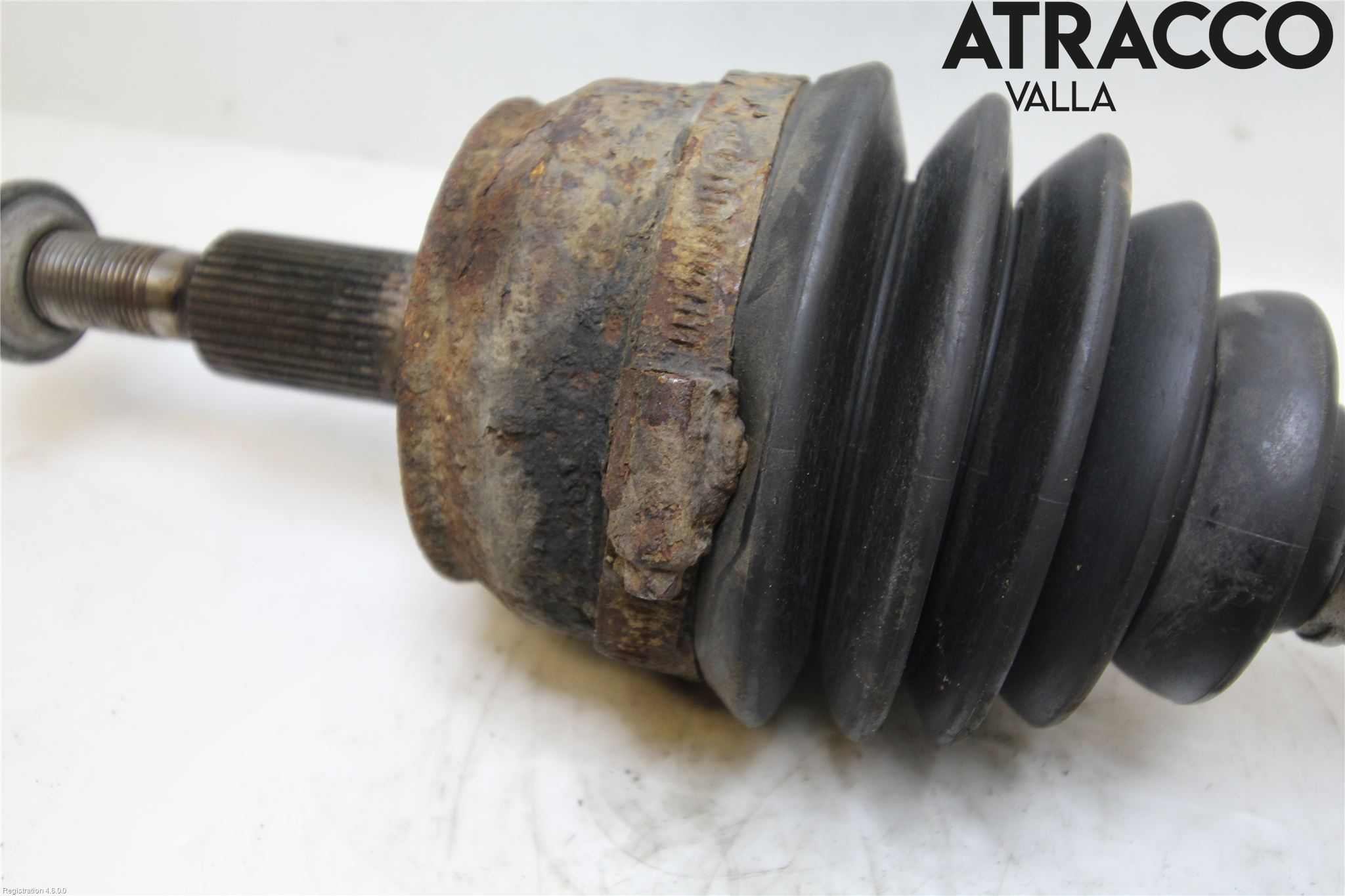 Volkswagen VW TRANSP/CARAVELLE (T5) 04-15 Drivaxel Fram Vänster