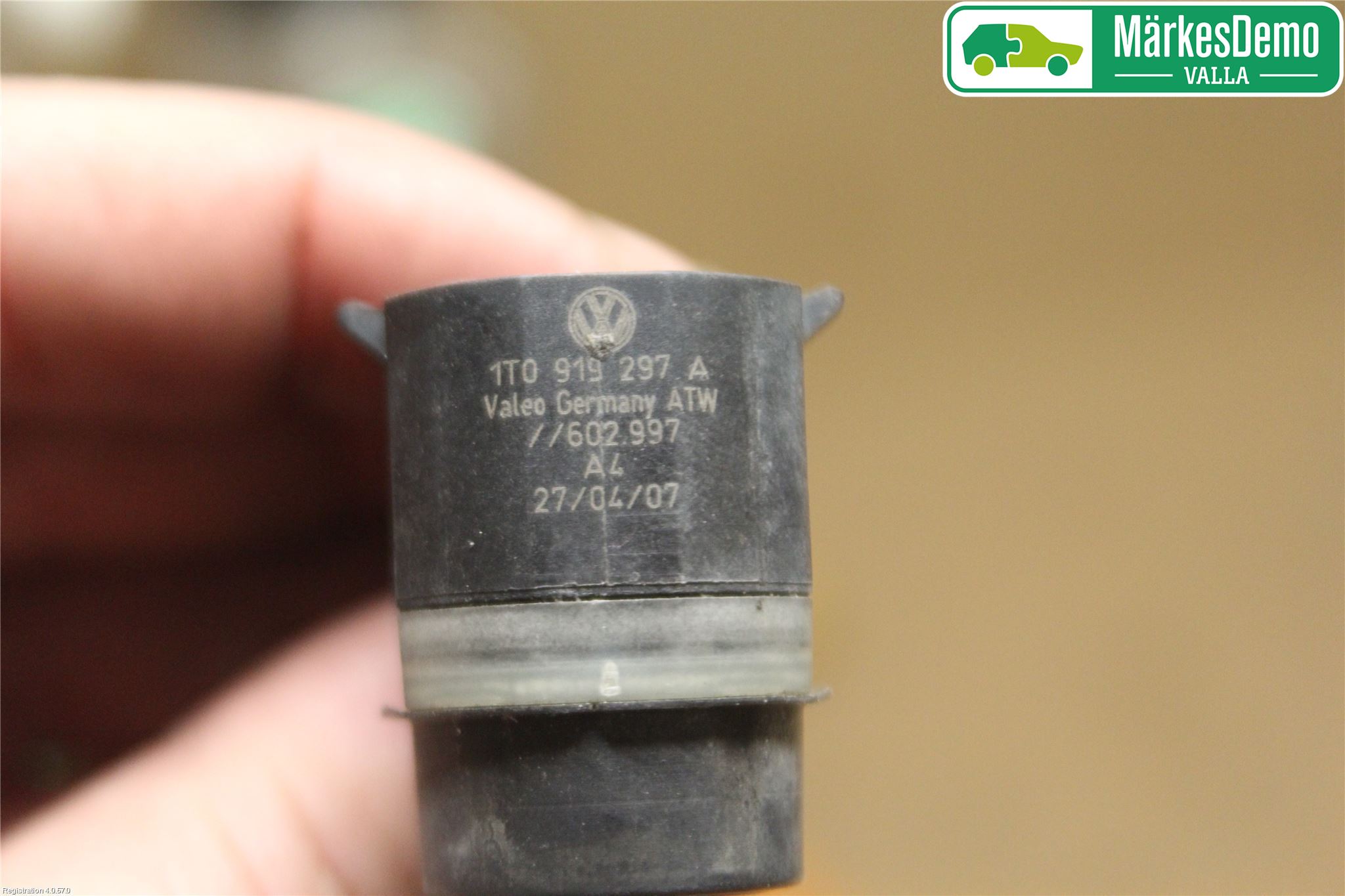 Volkswagen VW TOURAN 03-10 Parkeringshjälp Frontsensor