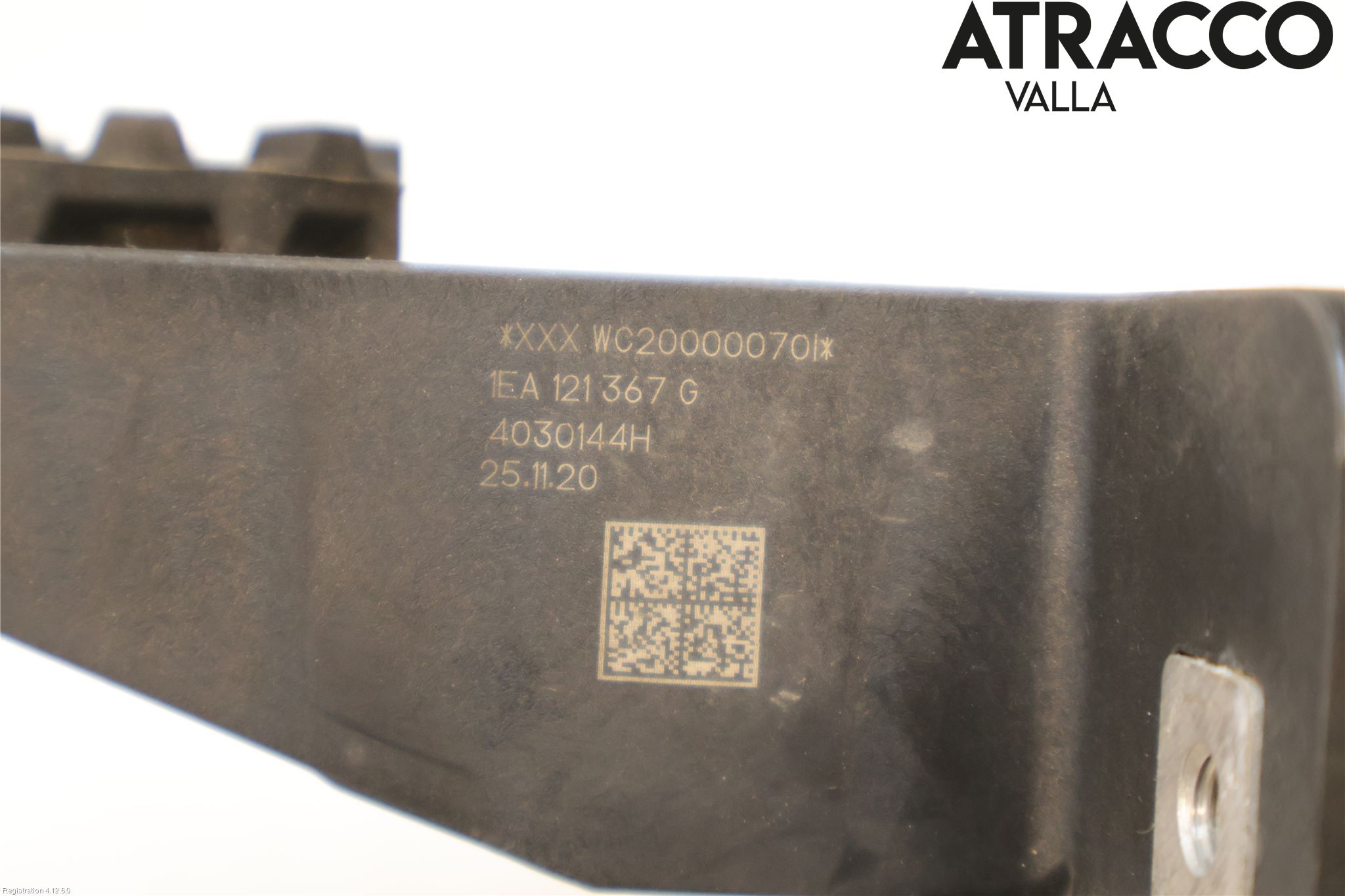 Volkswagen VW ID.4 21- Kylarfäste-Ram-Balk