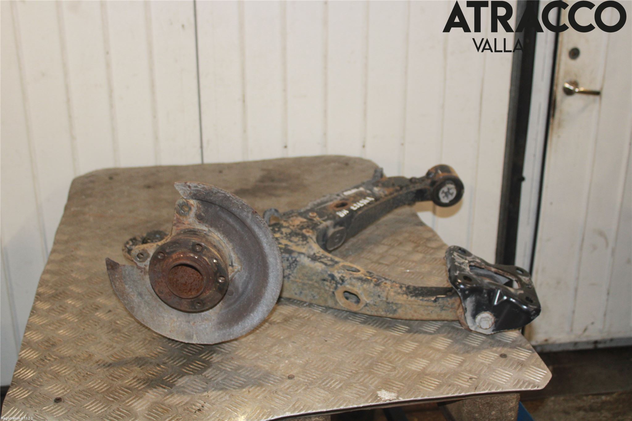 Peugeot EXPERT/E-EXPERT 17- Bärarm Bak Höger