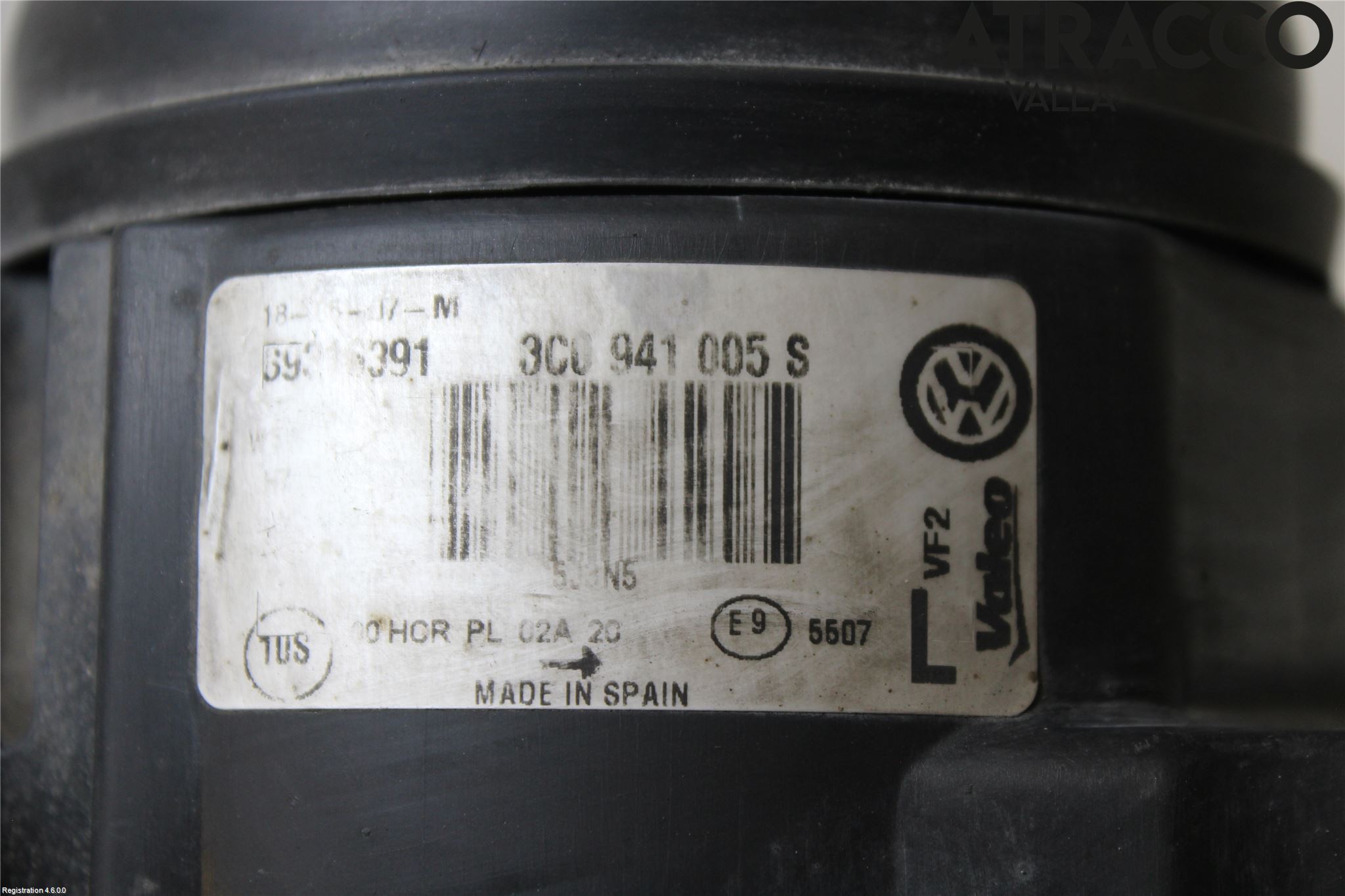 Volkswagen VW PASSAT 05-11 Strålkastare Vänster