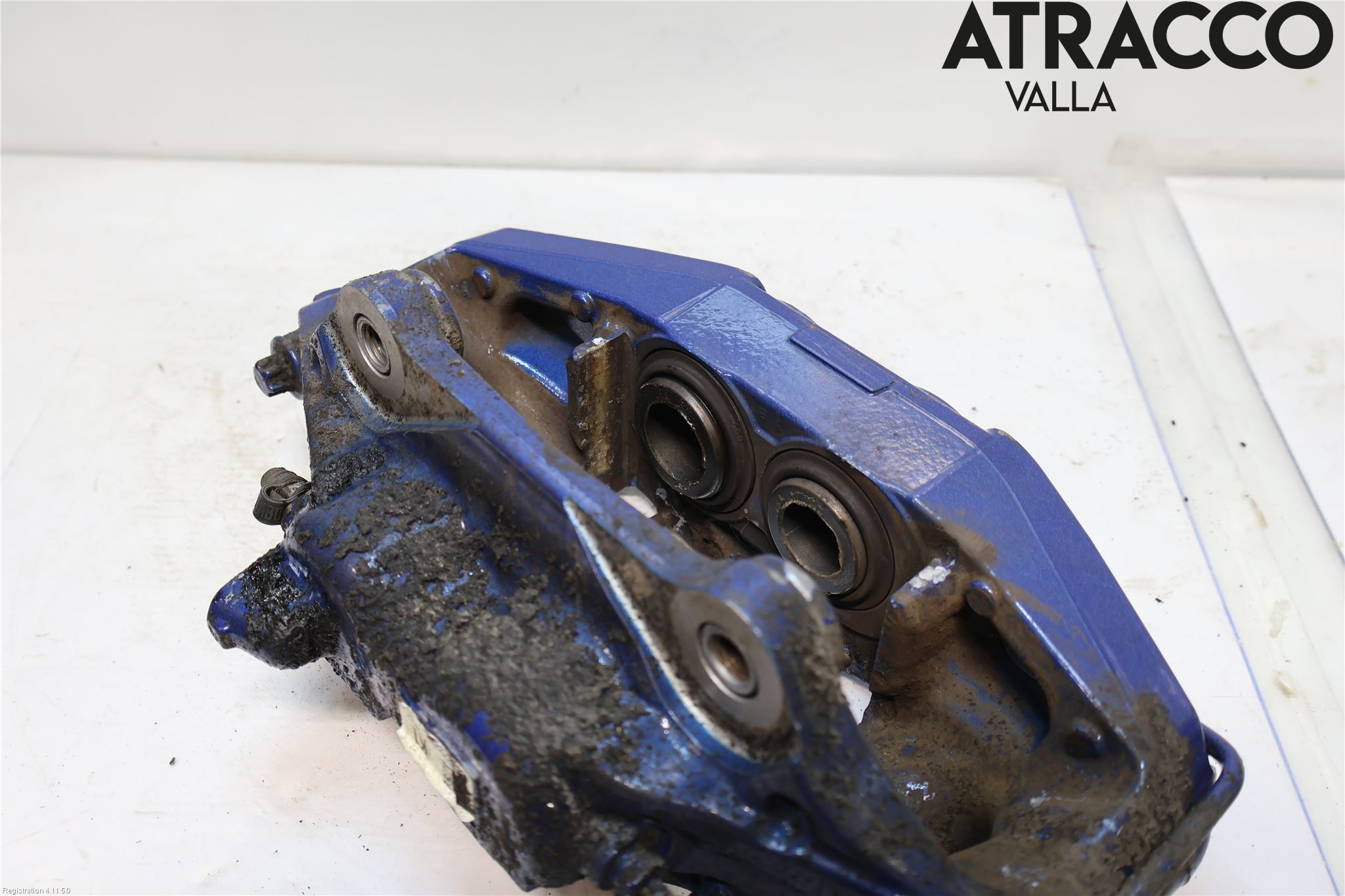 BMW 5 G30/G31/F90 17-23 Bromsok Fram Vänster