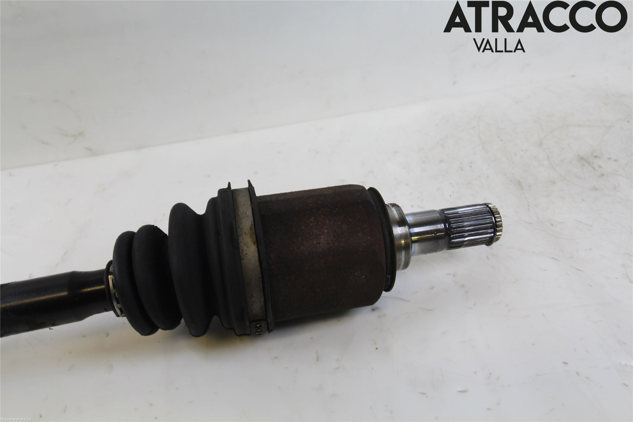 Kia CEED 06-12 Drivaxel Fram Höger
