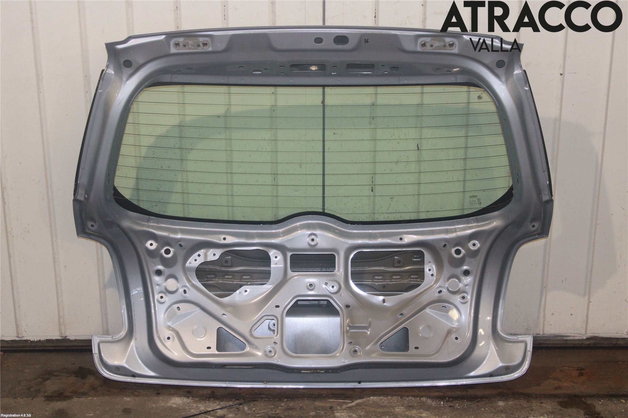 Toyota AURIS 10-12 Baklucka Kombi