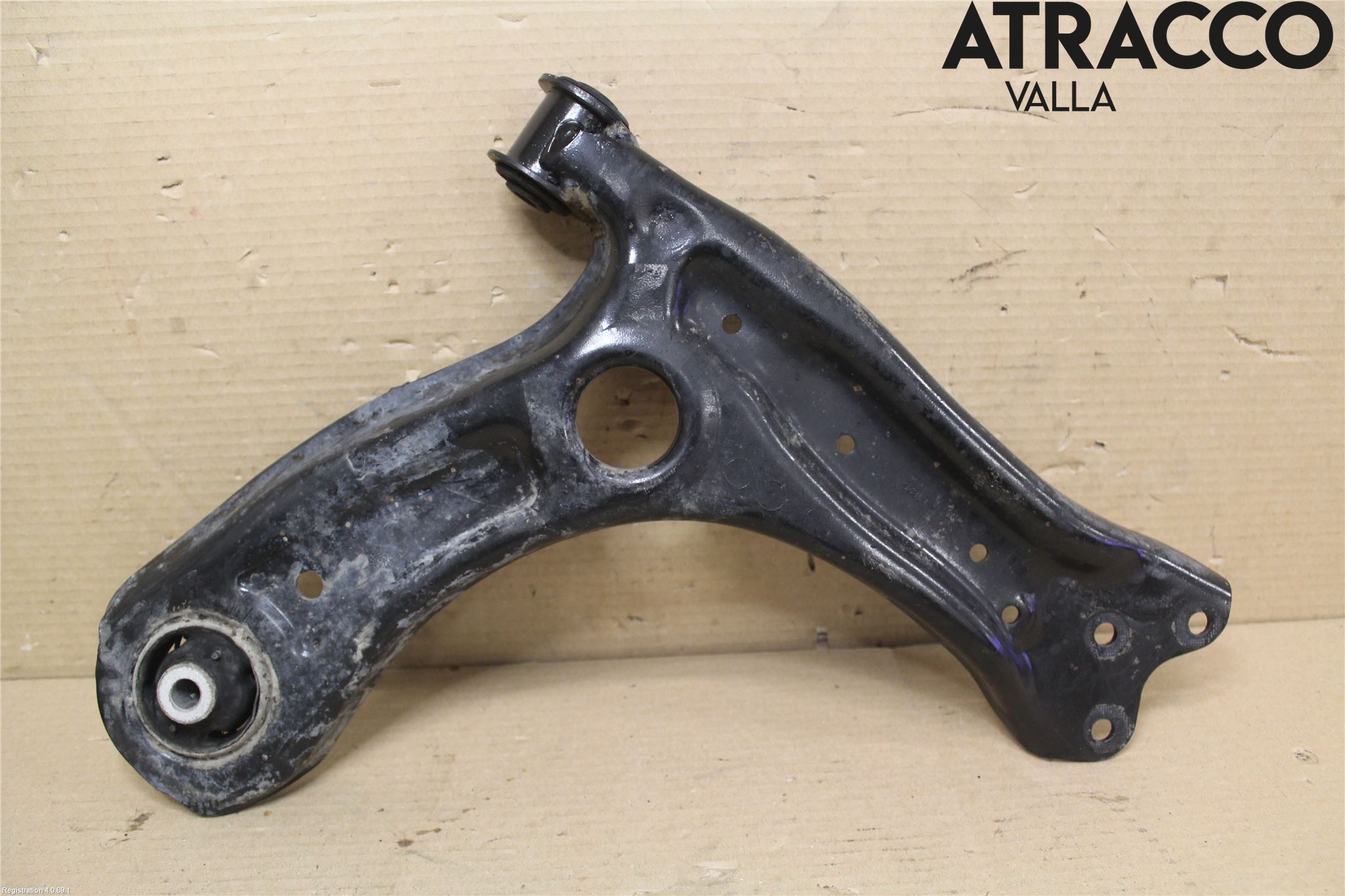 Volkswagen VW POLO 10-17 Bärarm Fram Undre Hö