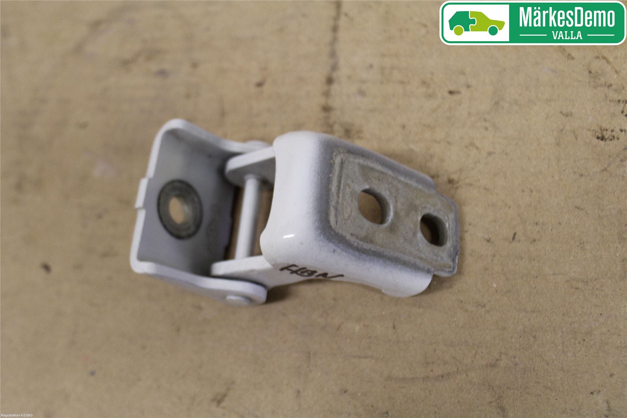 Renault MEGANE III 09-15 Dörrgångjärn