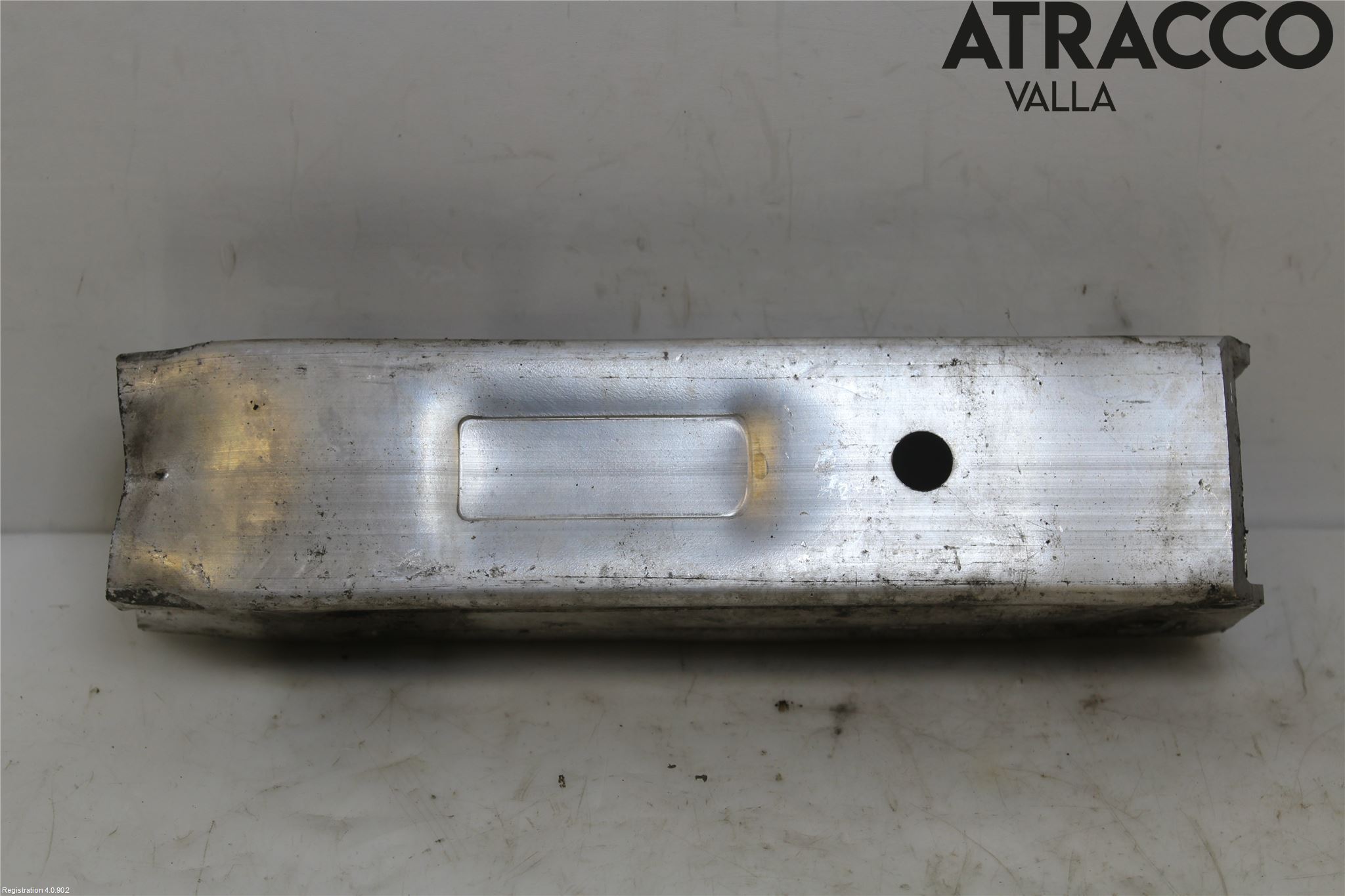 Audi A6/S6     05-11 Stötfångarbärjärn Fram