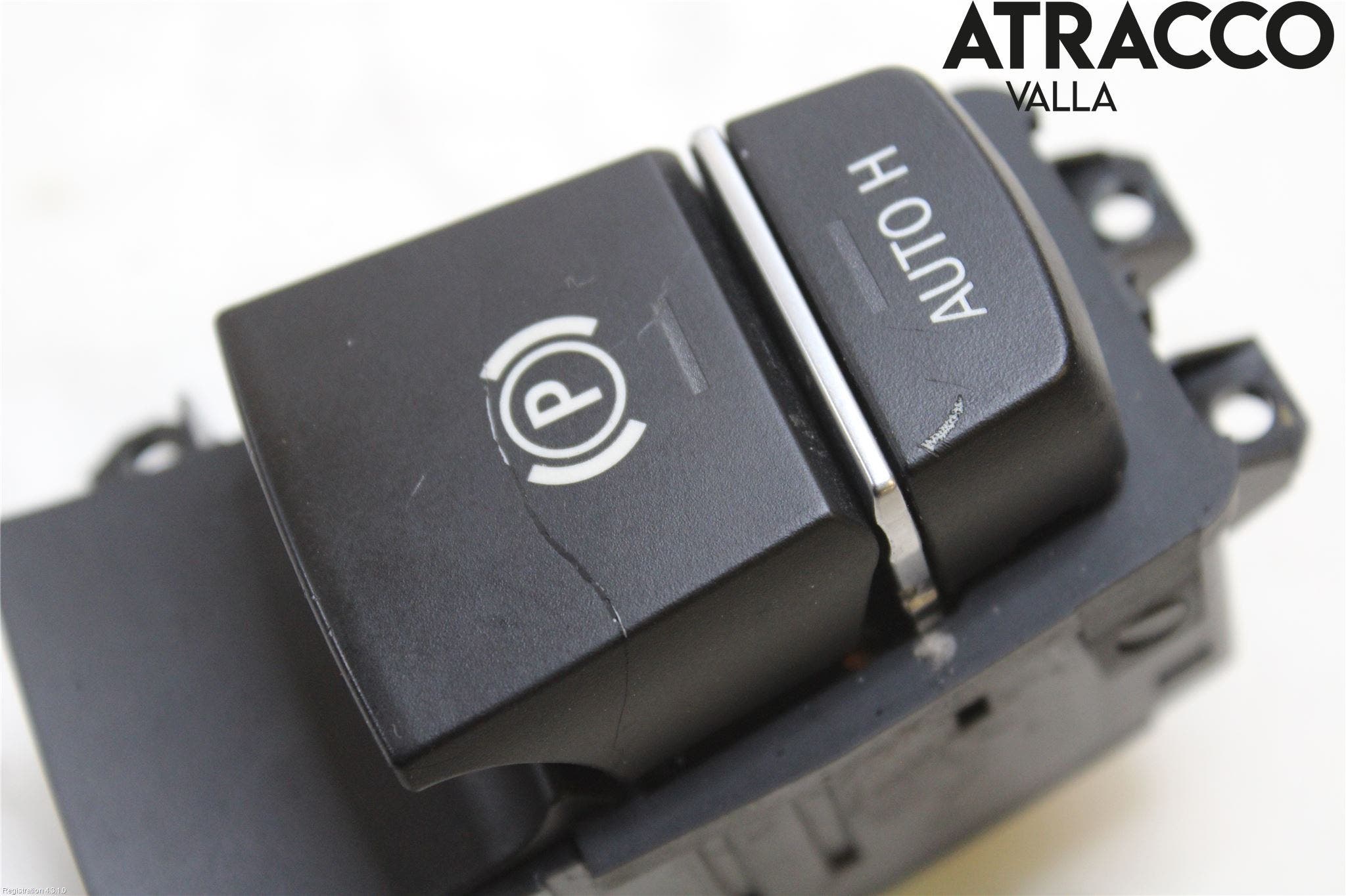 BMW 5 F10/F11/F18 09-17 Strömställare Parkeringsbroms