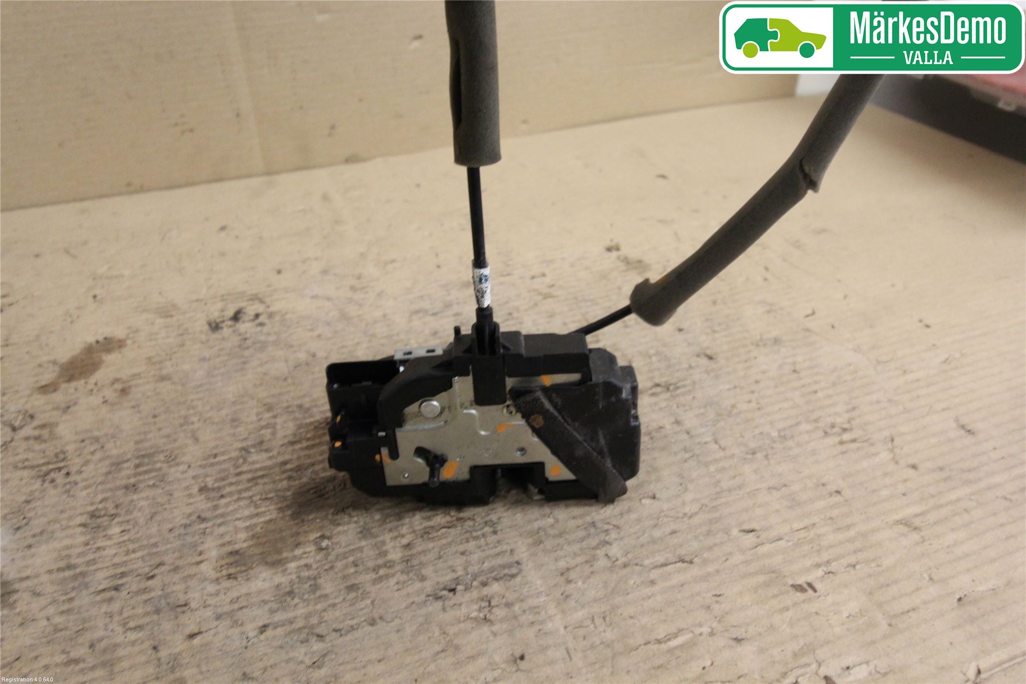 Nissan PULSAR Låskista-Dörrlås