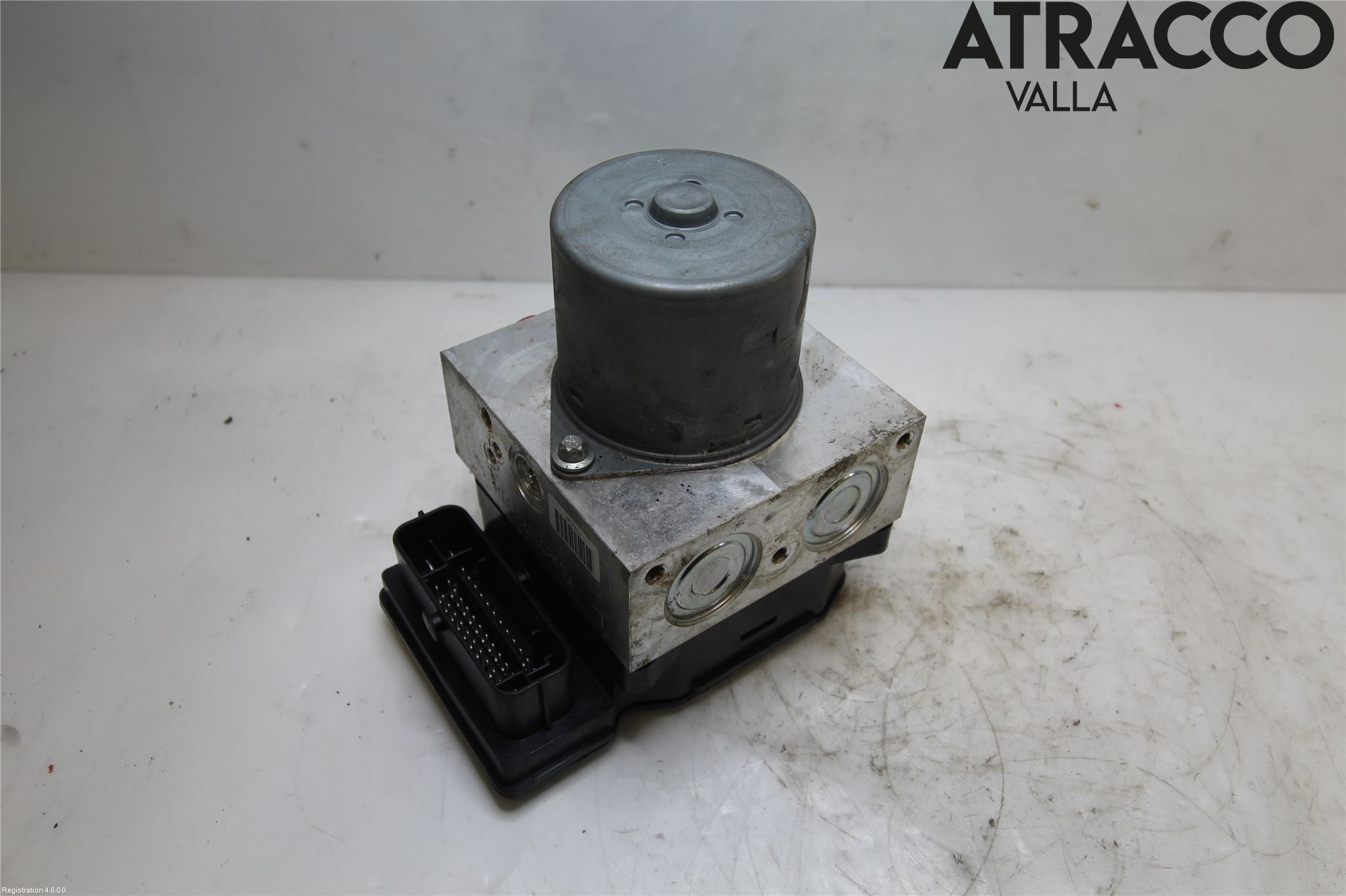 Volkswagen VW PASSAT 11-14 Abs Hydraulaggregat