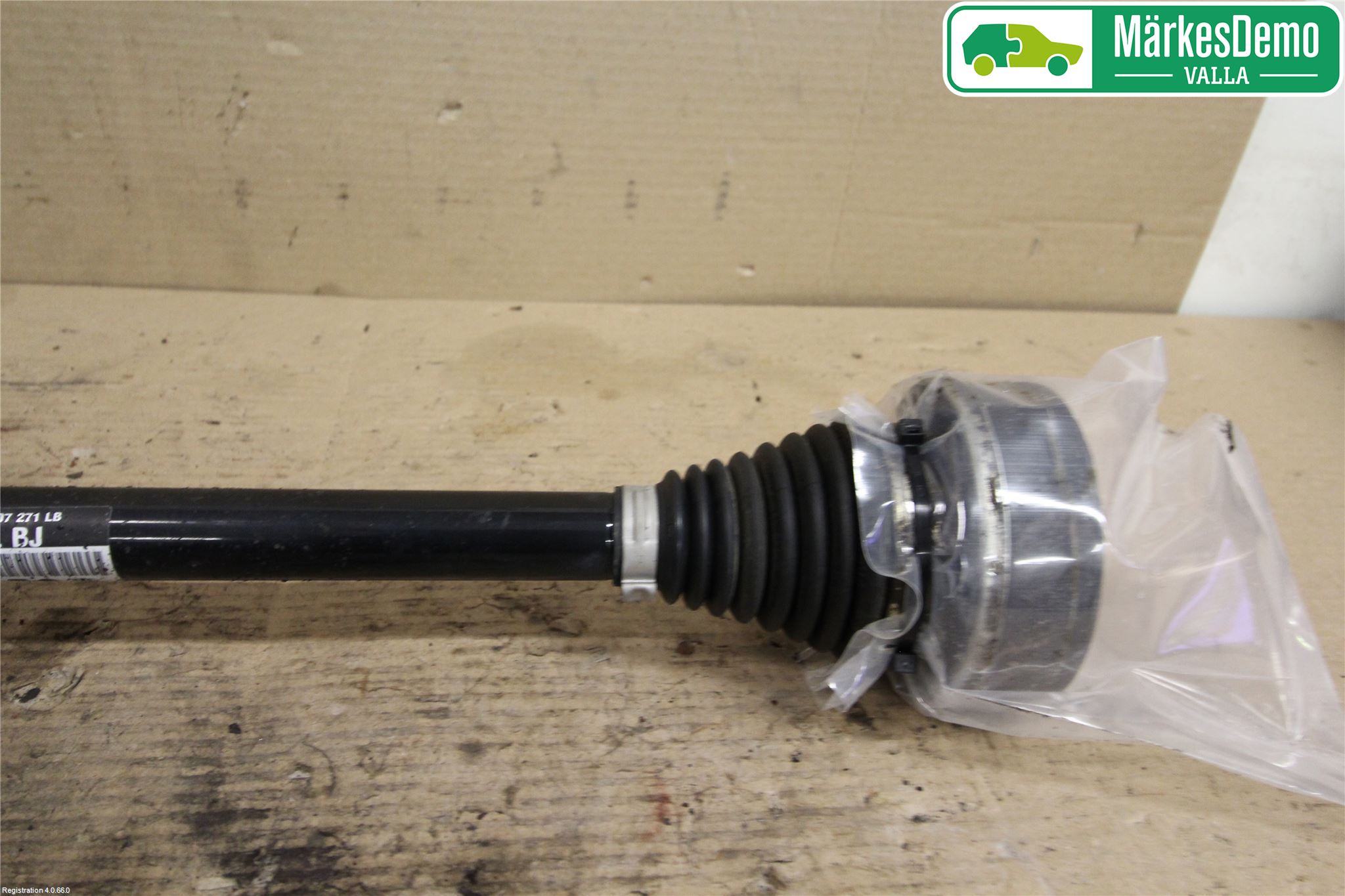 Skoda SUPERB 09-15 Drivaxel Fram Vänster
