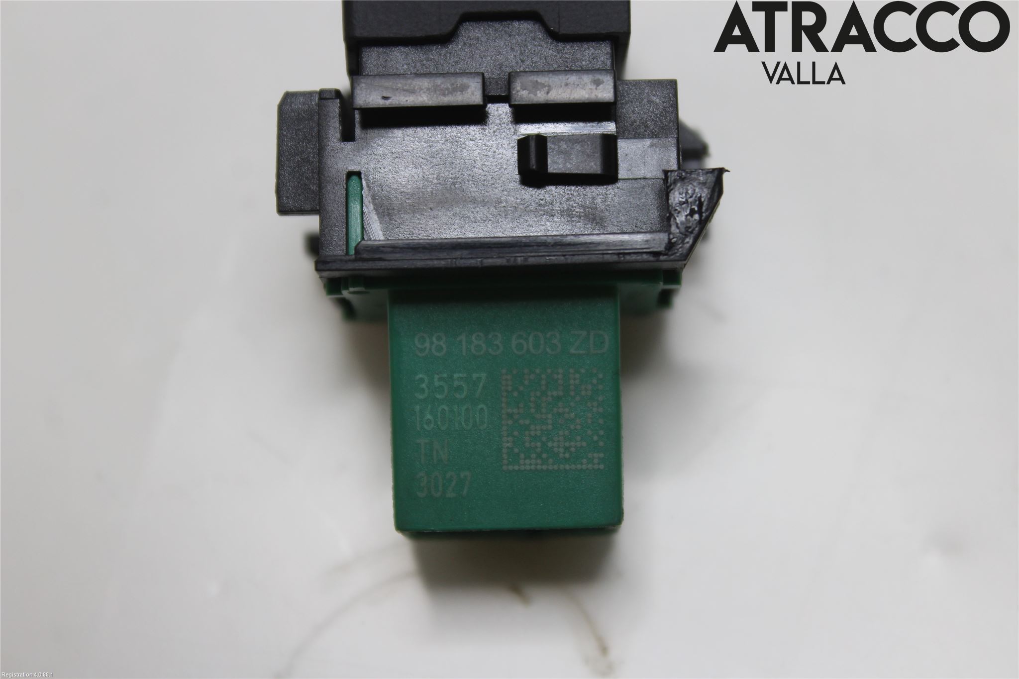 Peugeot 308/E-308 21- Strömställare Baklucka