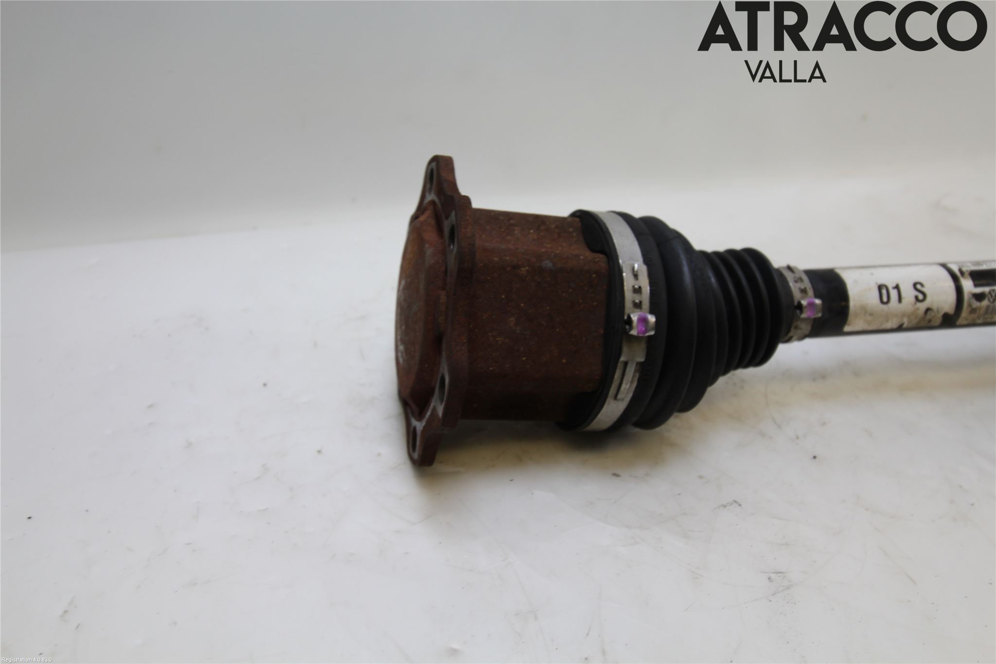 Audi A4/S4 08-11 Drivaxel Fram Vänster