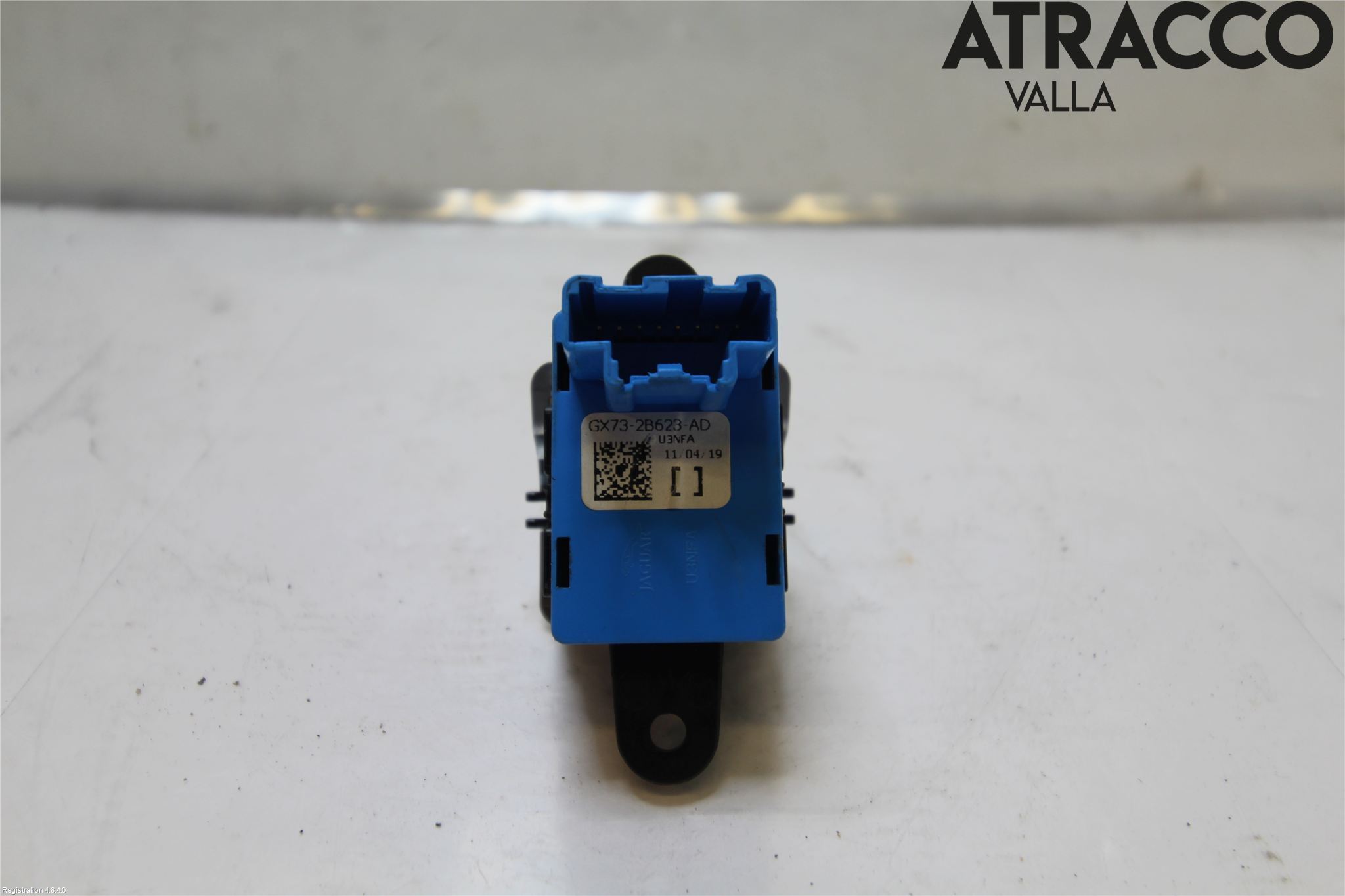 Jaguar F-PACE Strömställare Parkeringsbroms