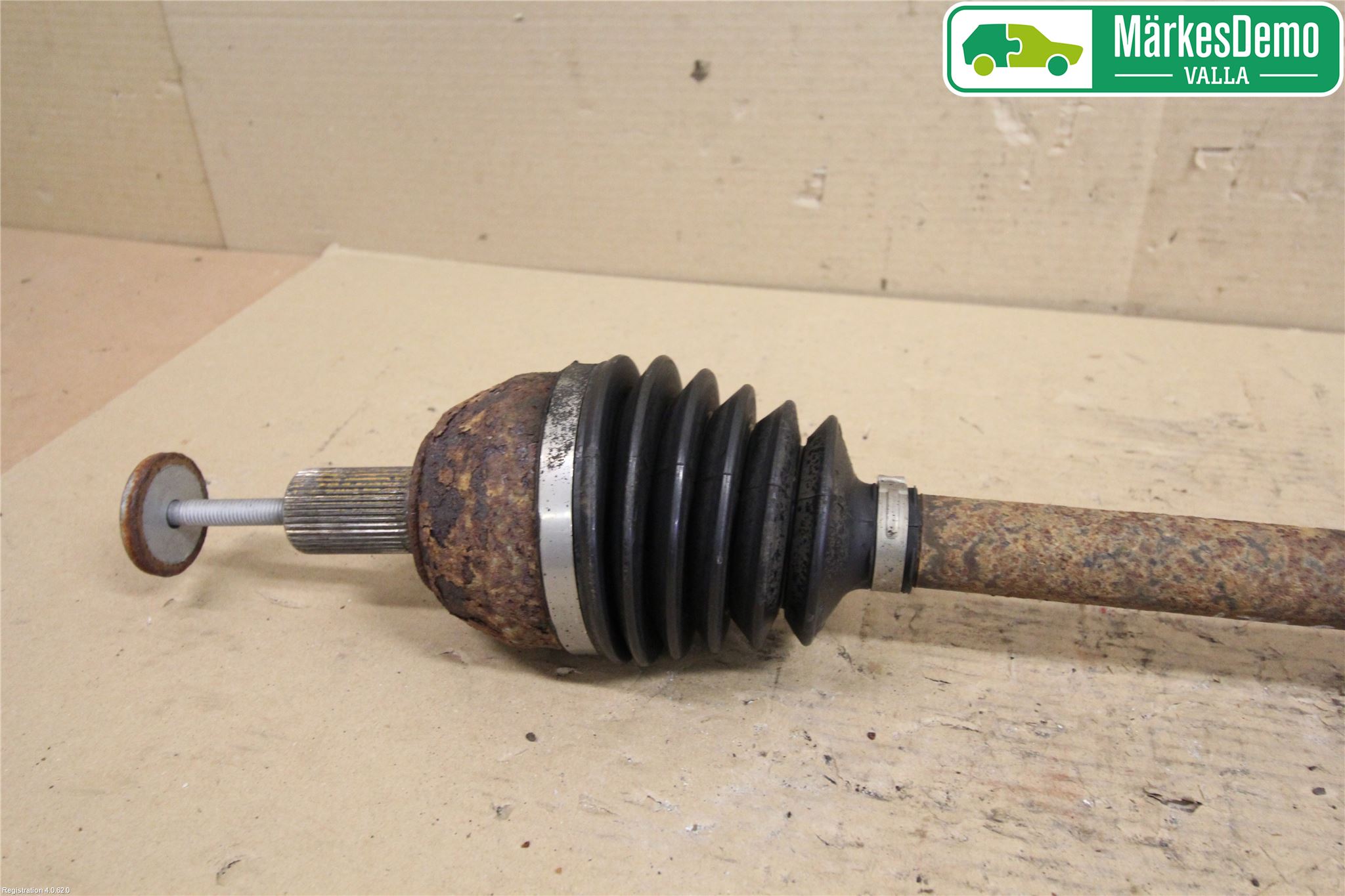 Ford MONDEO 07-15 Drivaxel Fram Vänster