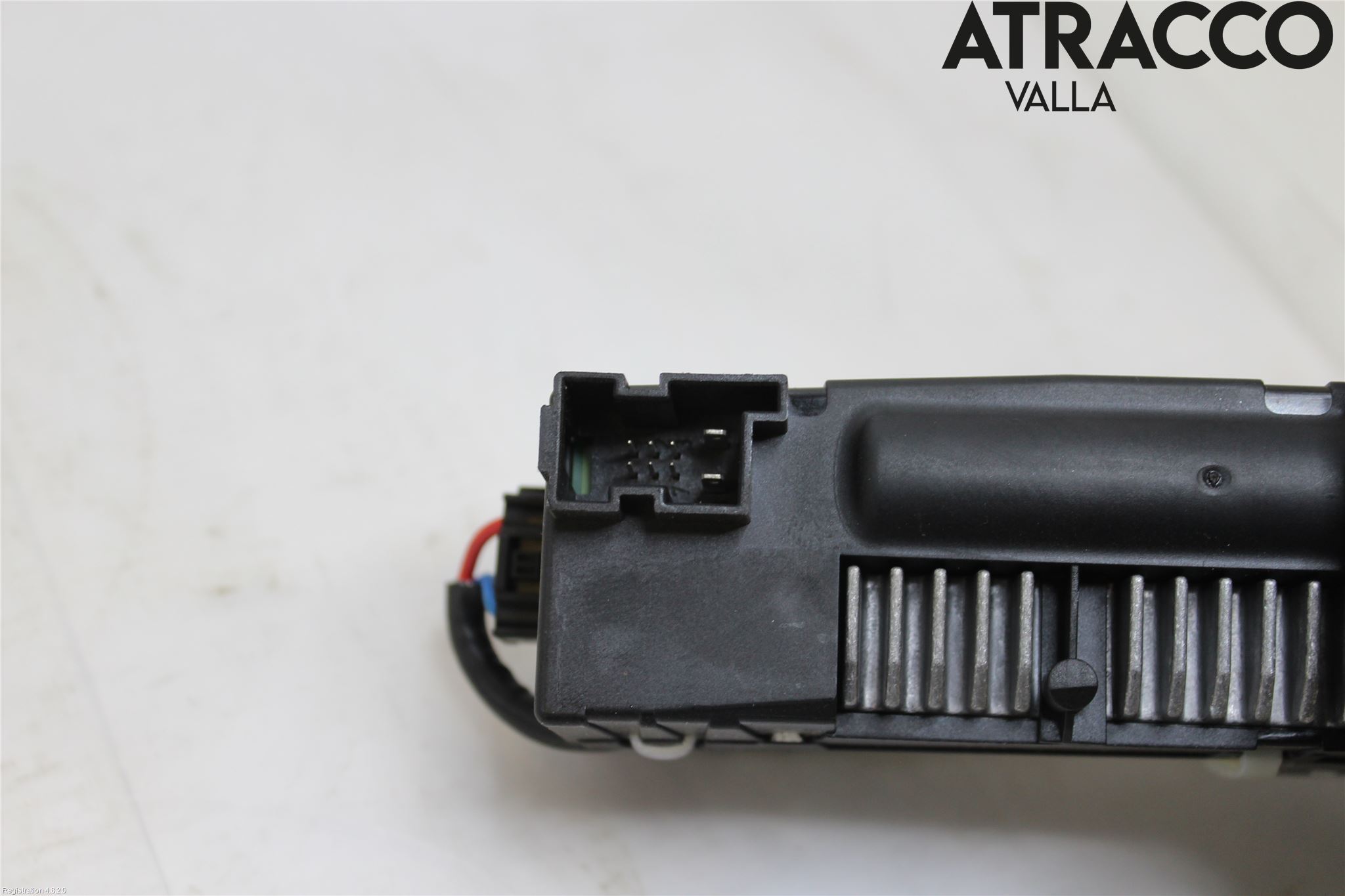 Audi A4 12-15 Bakluckeöppnare Automatisk