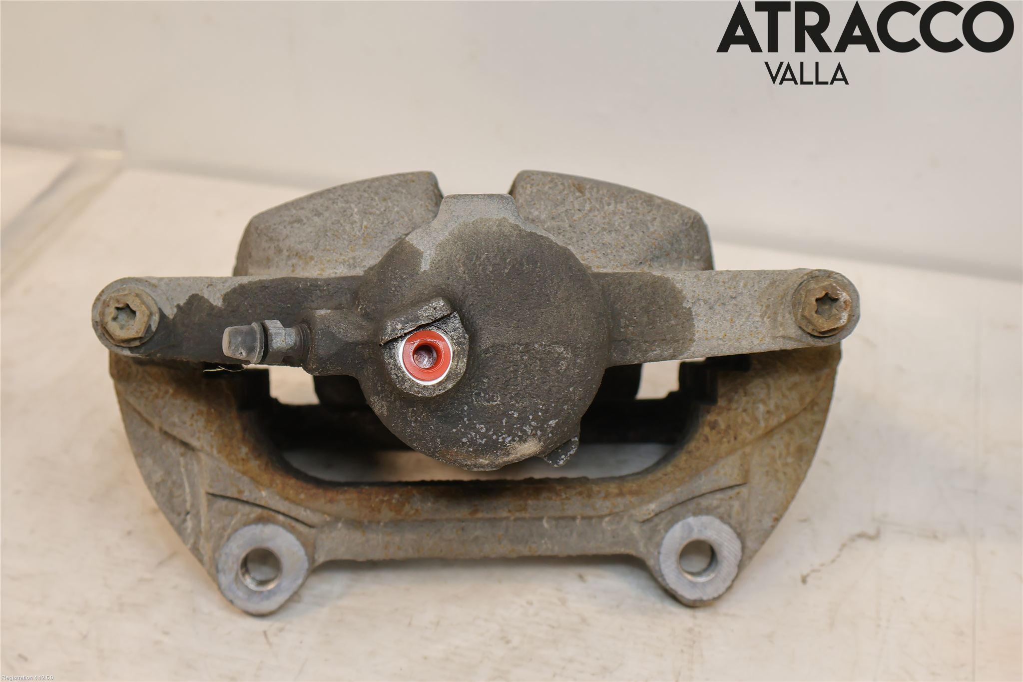 Seat TARRACO 19- Bromsok Fram Vänster