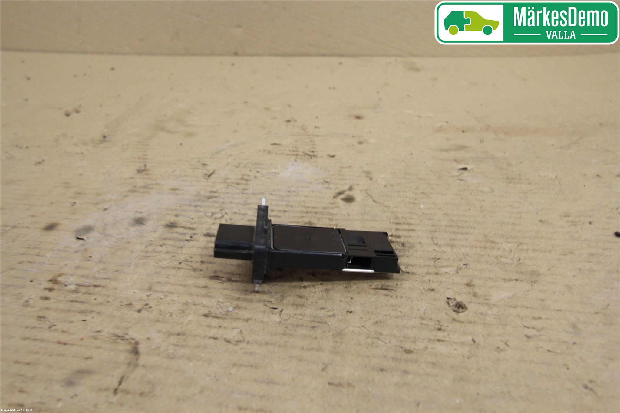 Nissan NOTE E11 06-14 Injluftmassamätare