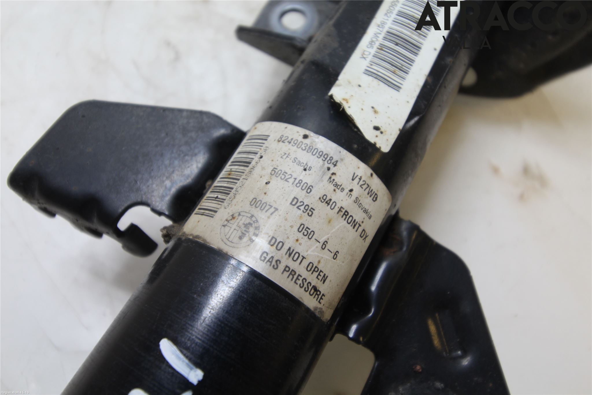 Alfa GIULIETTA Fjäderben Fram Höger