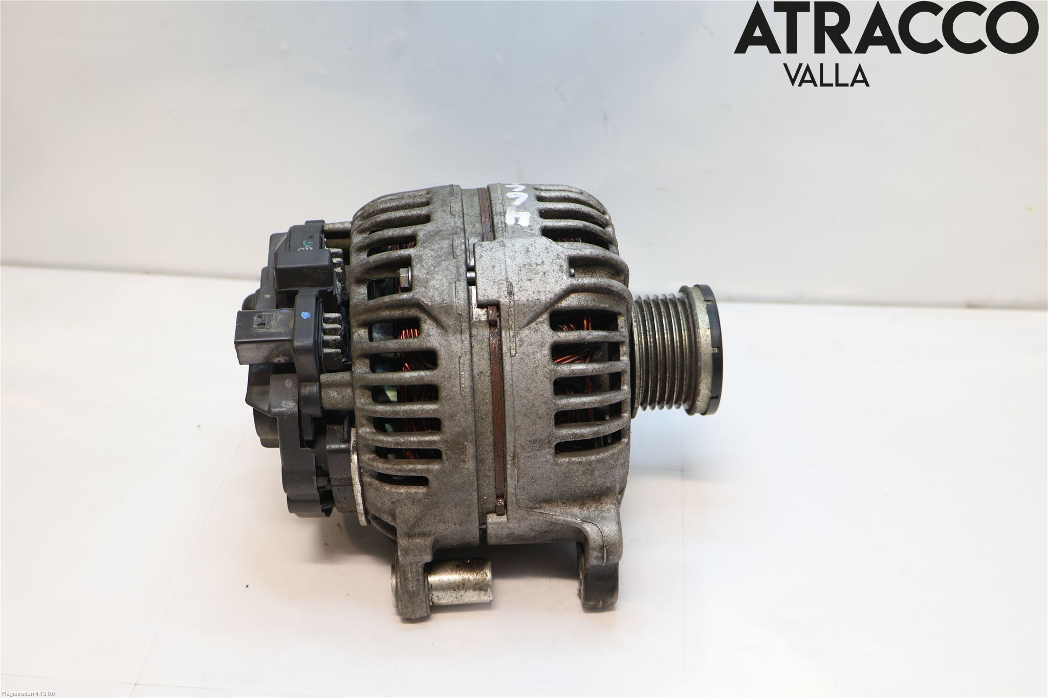 Volkswagen VW GOLF VI 09-13 Generator