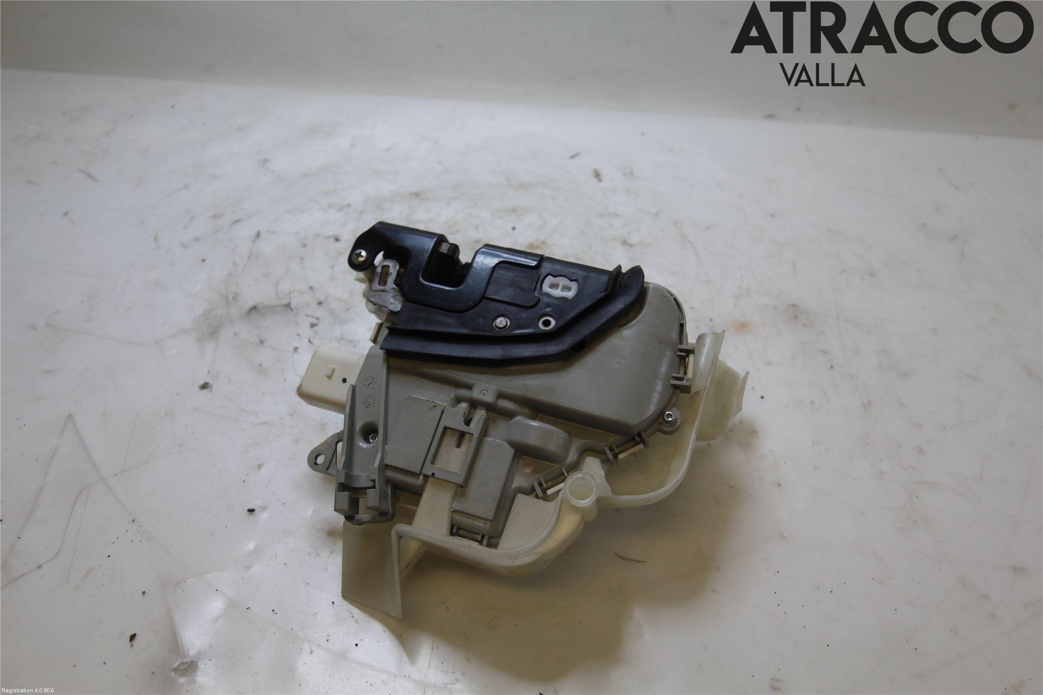 Audi A6 ALLROAD 12-18 Låskista-Dörrlås