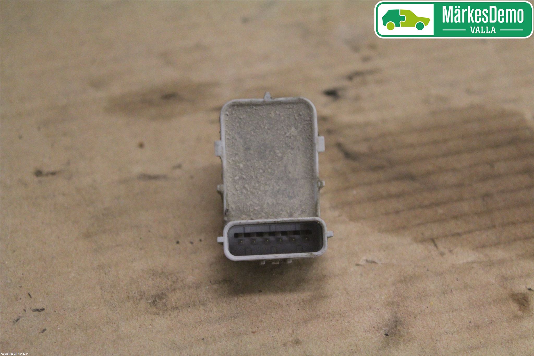 Hyundai VELOSTER 12-17 Parkeringshjälp Backsensor