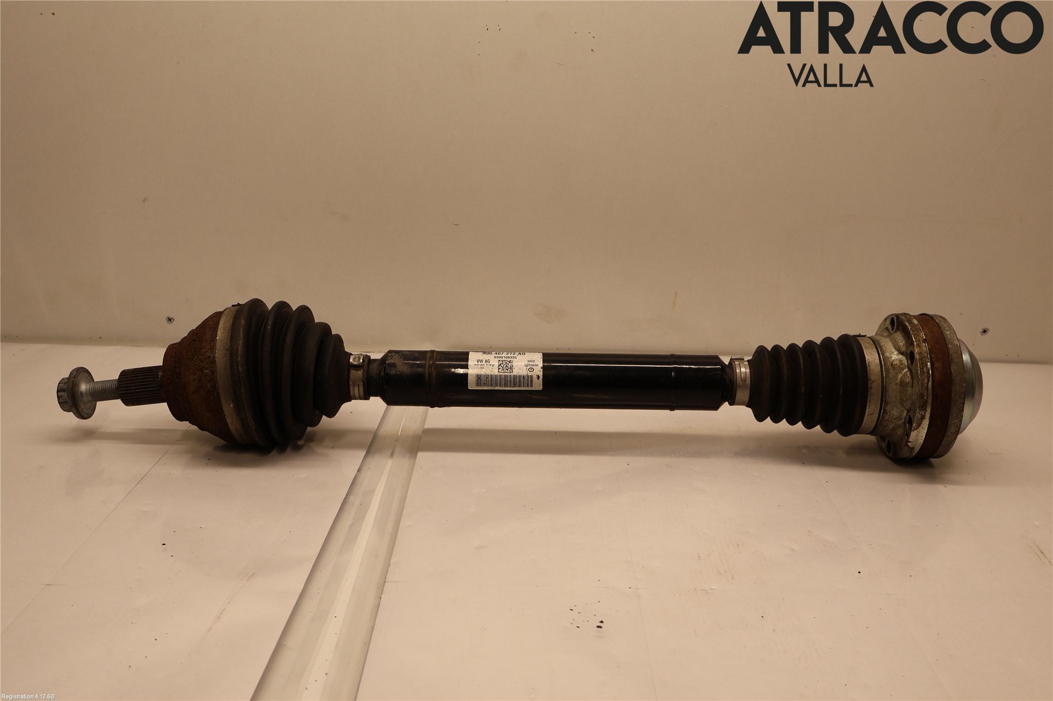 Seat TARRACO 19- Drivaxel Fram Höger