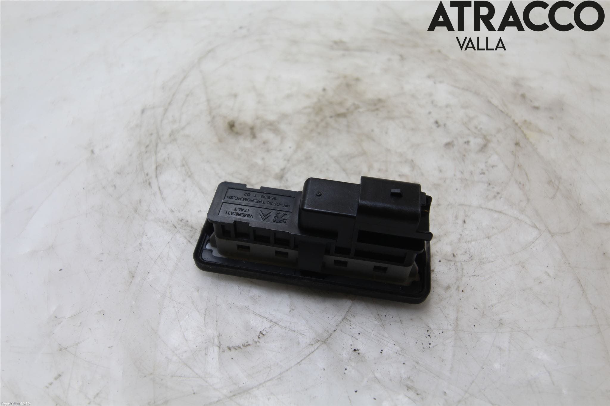 Peugeot 3008 17-24 Bakluckehandtag