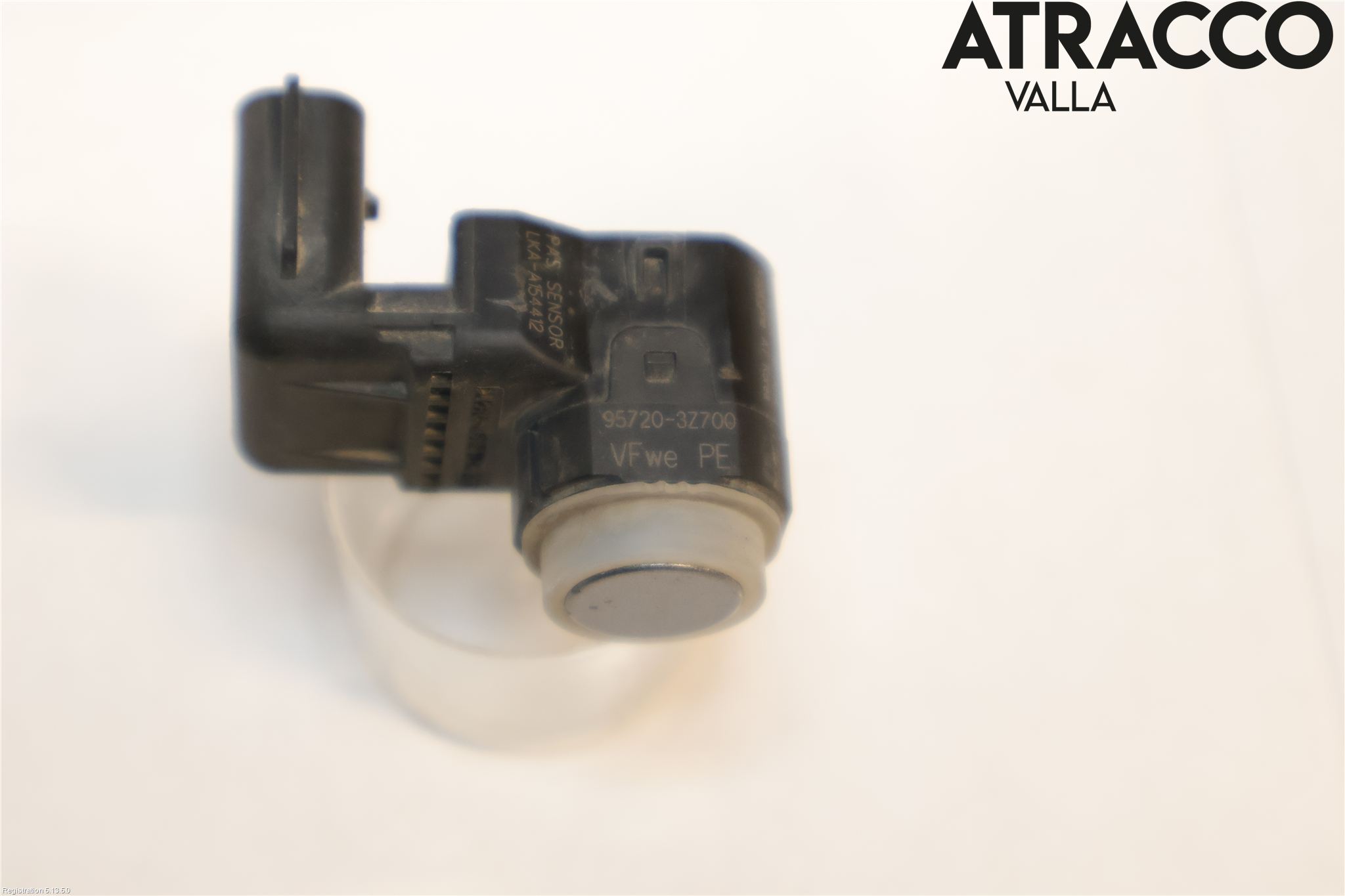 Hyundai i40 16-18 Parkeringshjälp Frontsensor