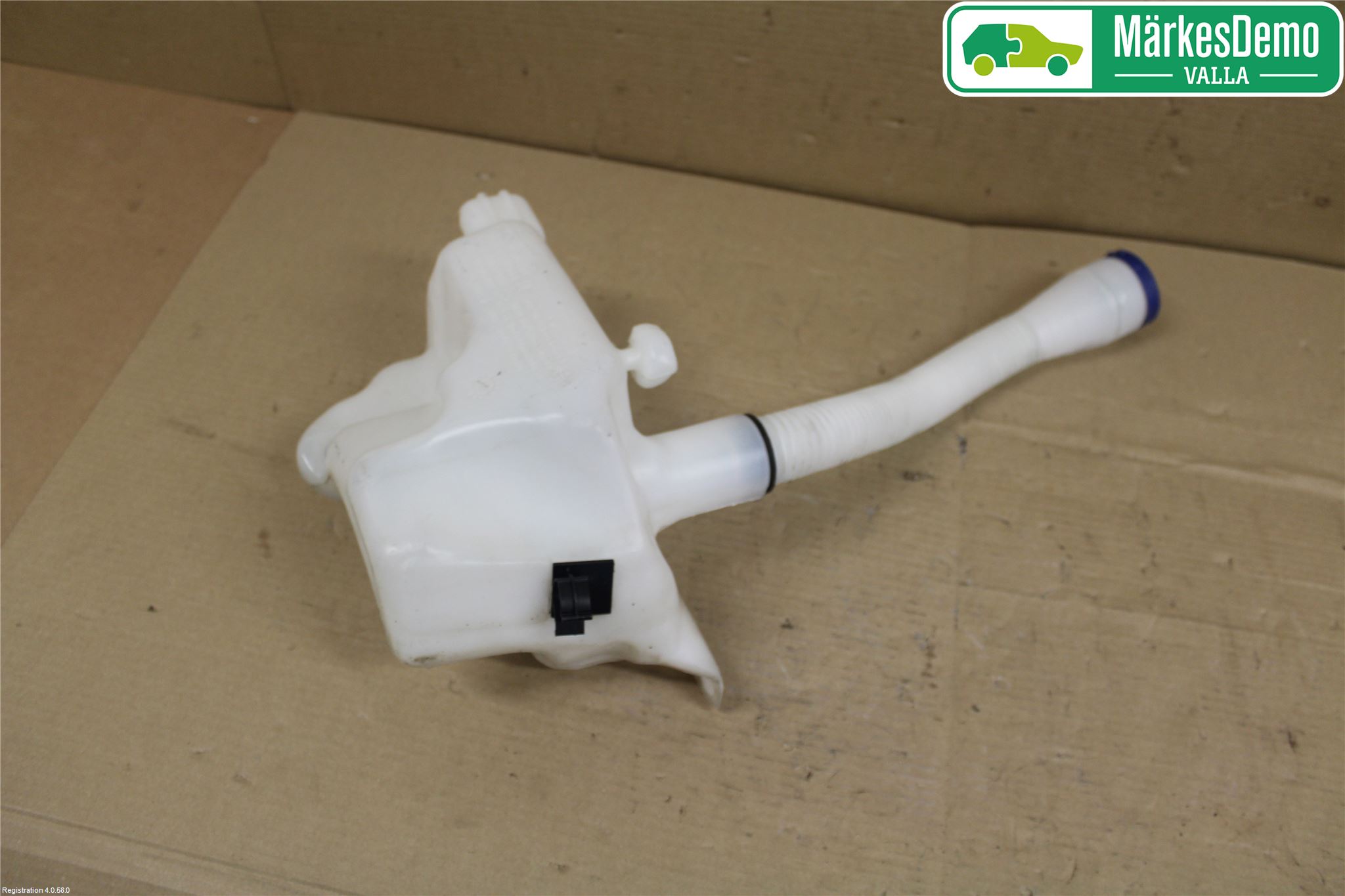 Peugeot PARTNER 16-18 Spolartank Vindruta