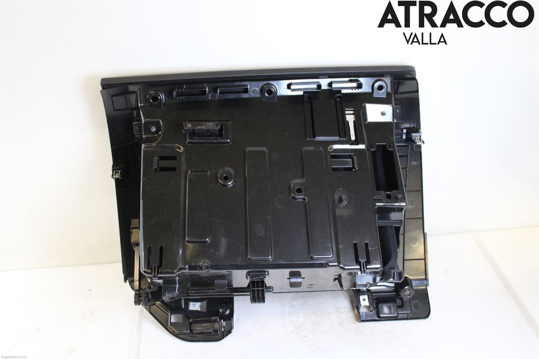 Volvo XC60 18- Handskfack