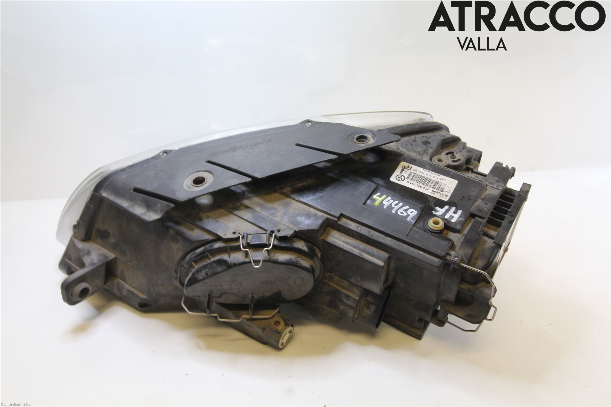 Volkswagen VW PASSAT 05-11 Strålkastare Höger