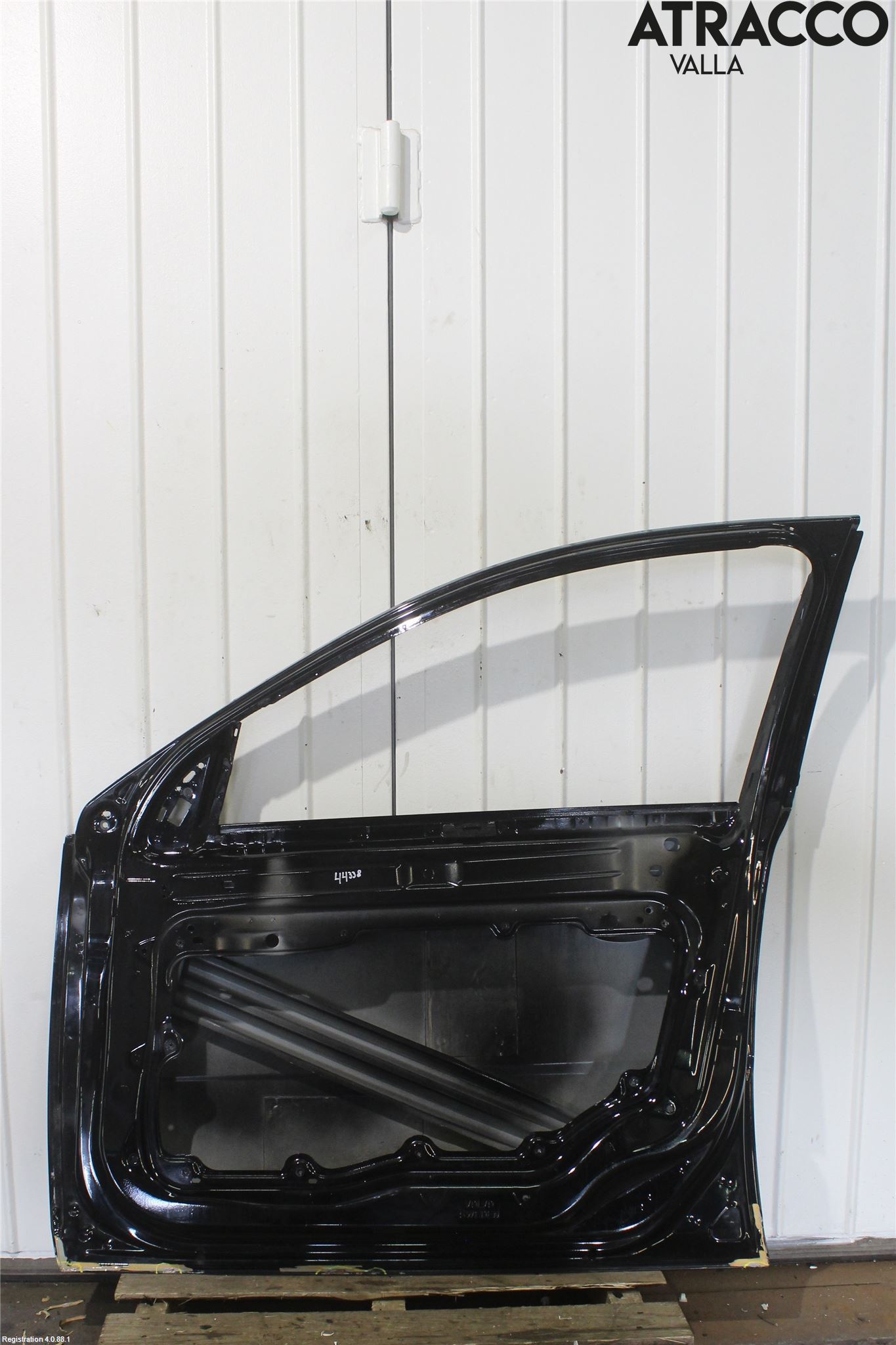 Volvo V70 08-13 Dörr Fram Höger