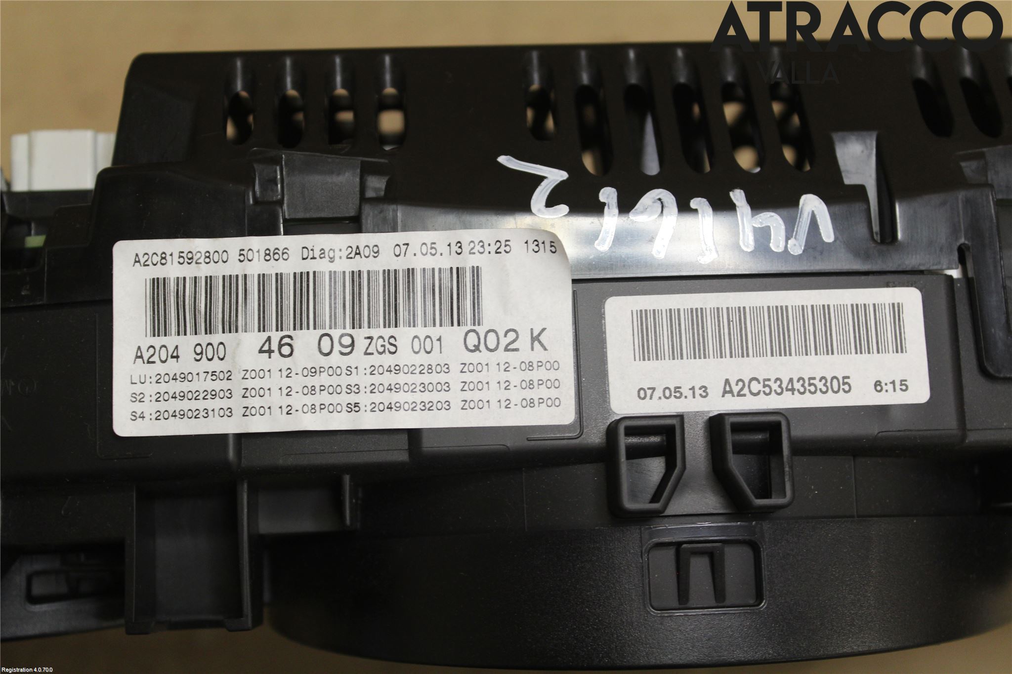Mercedes-Benz MB C-KLASS (W204) 07-15 Instrument Komb