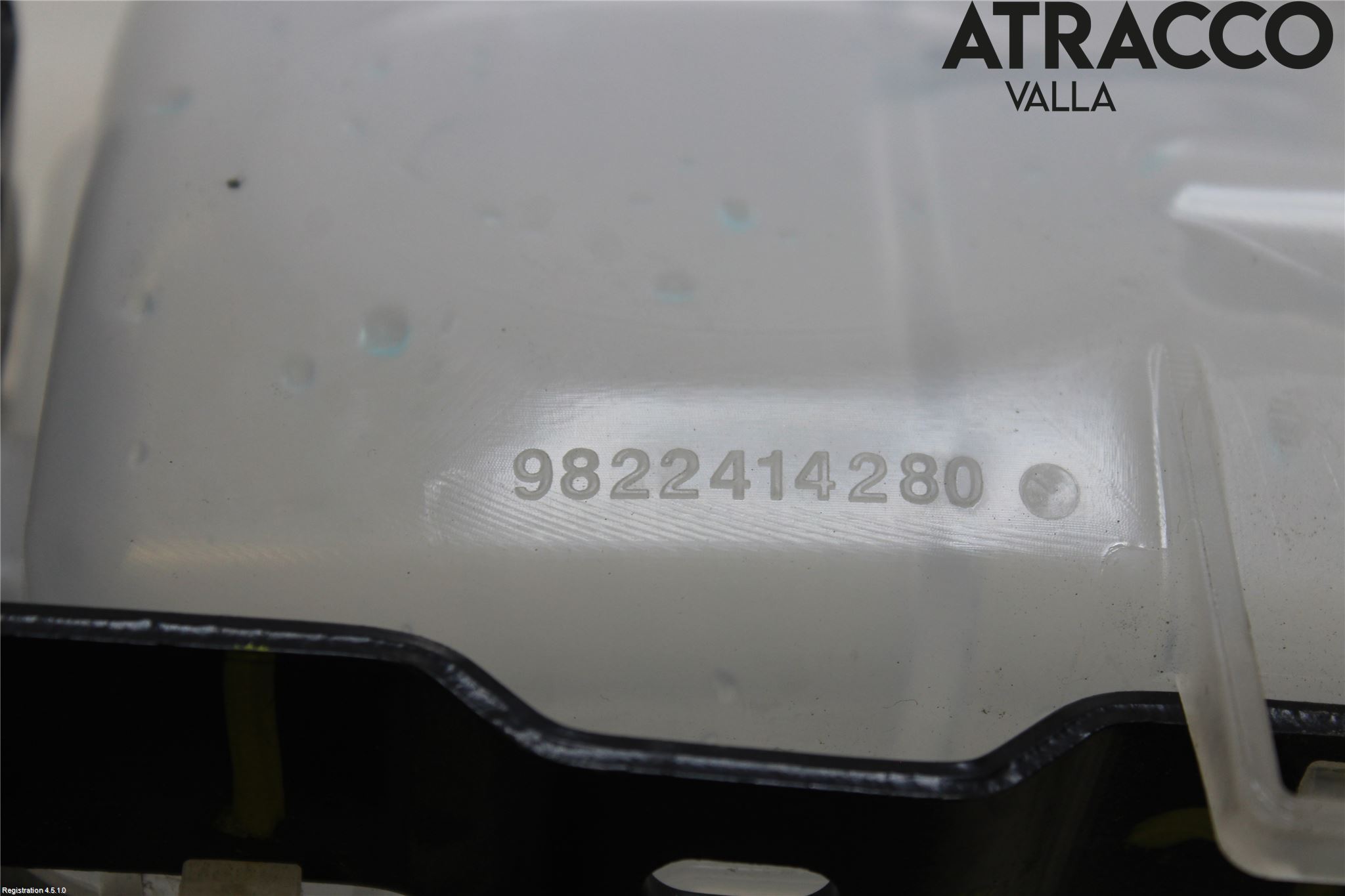 Peugeot 3008 17-24 Expansionstank