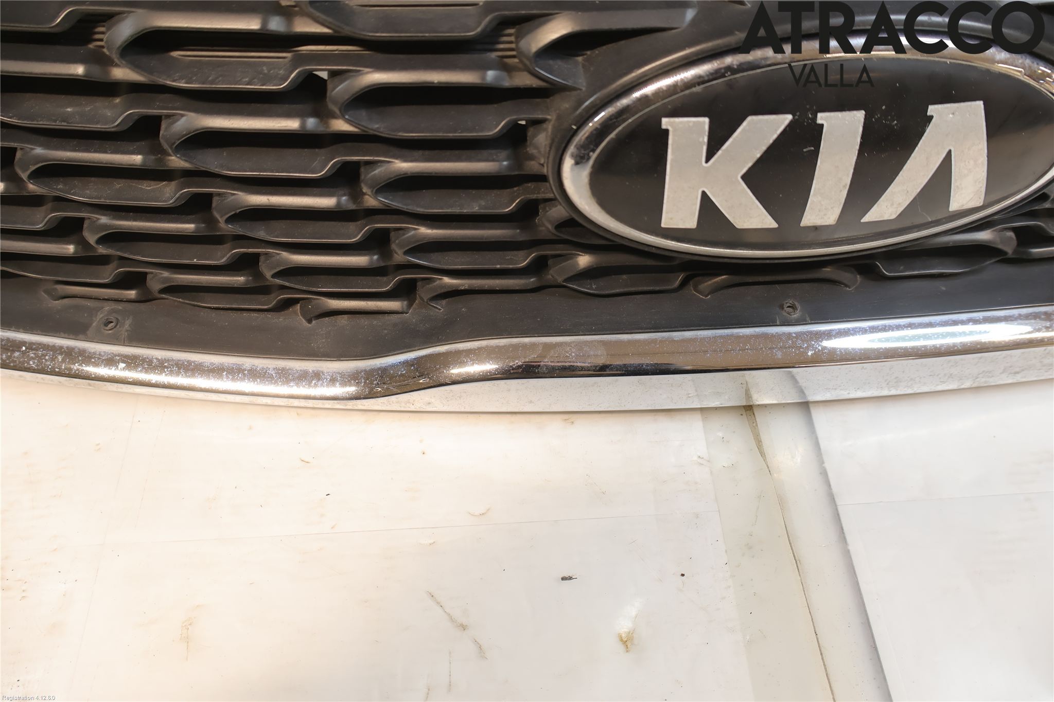 Kia SORENTO 10-14 Grill Komp