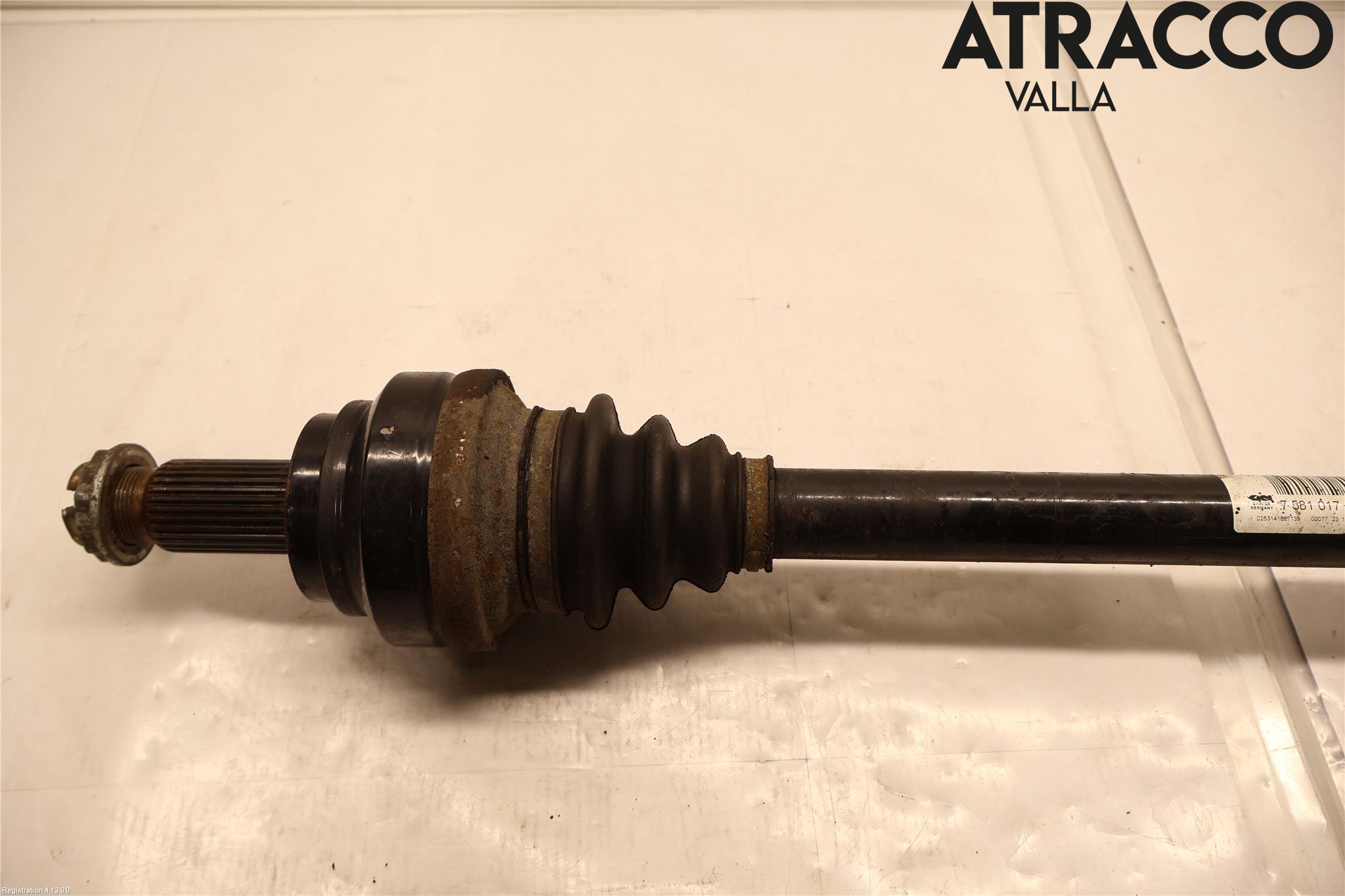 BMW 5 F10/F11/F18 09-17 Drivaxel Bak Vänster