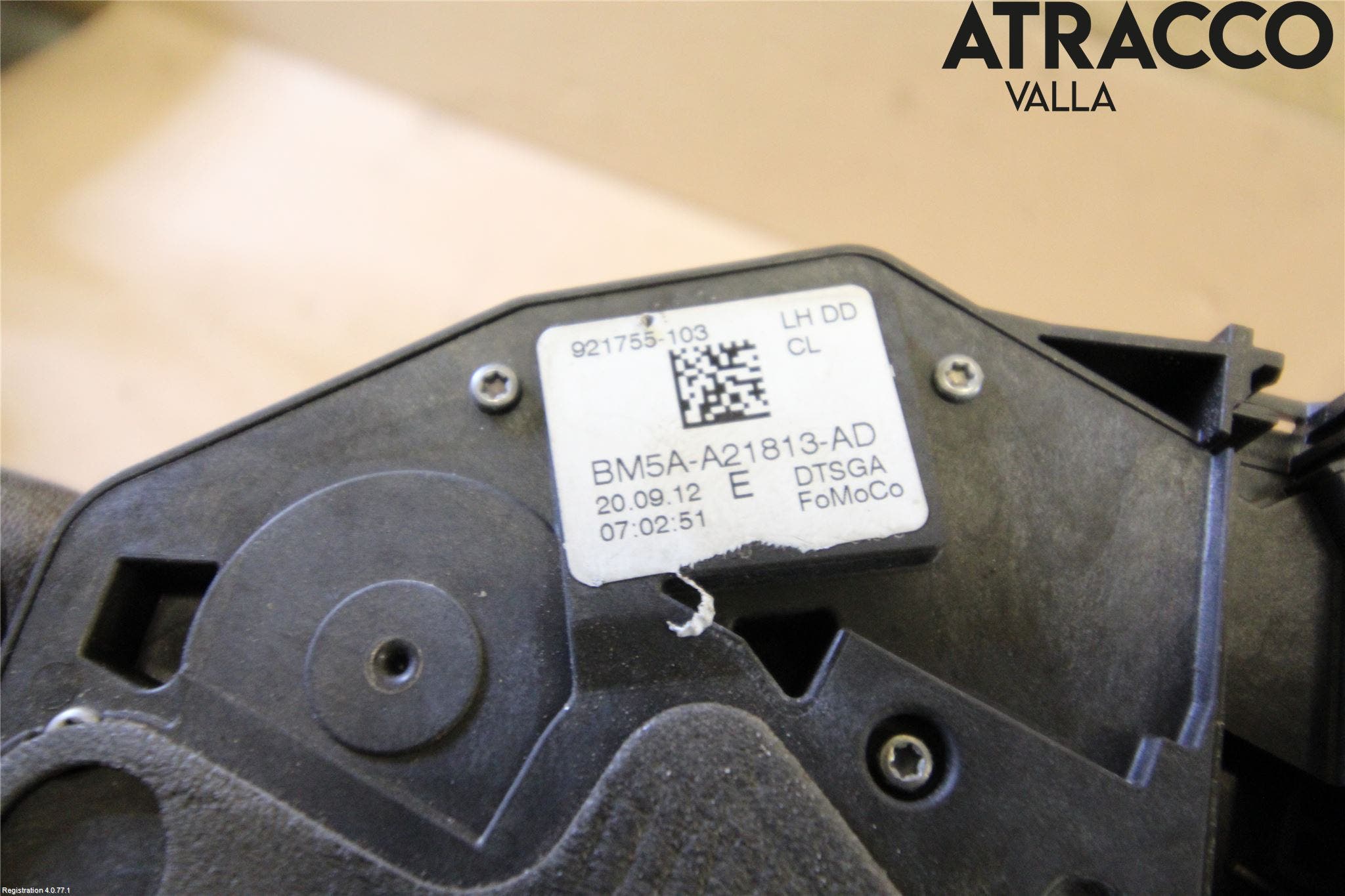 Ford FOCUS 11-14 Låskista-Dörrlås