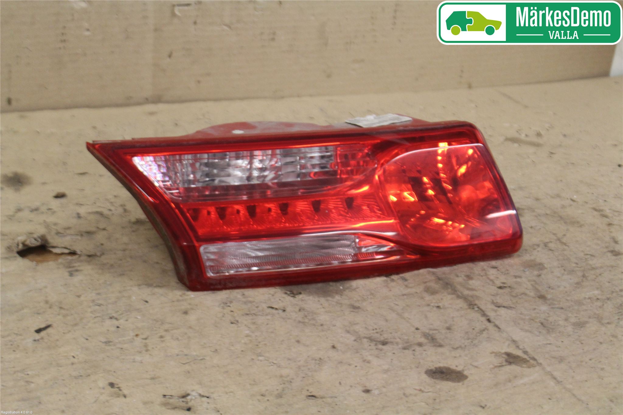 Renault LAGUNA III 08-10 Bakljus Lucka Vä