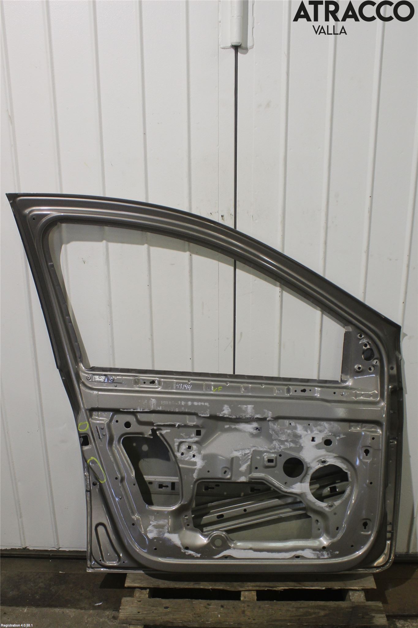 Renault CLIO III  09-12 Dörr Fram Vänster