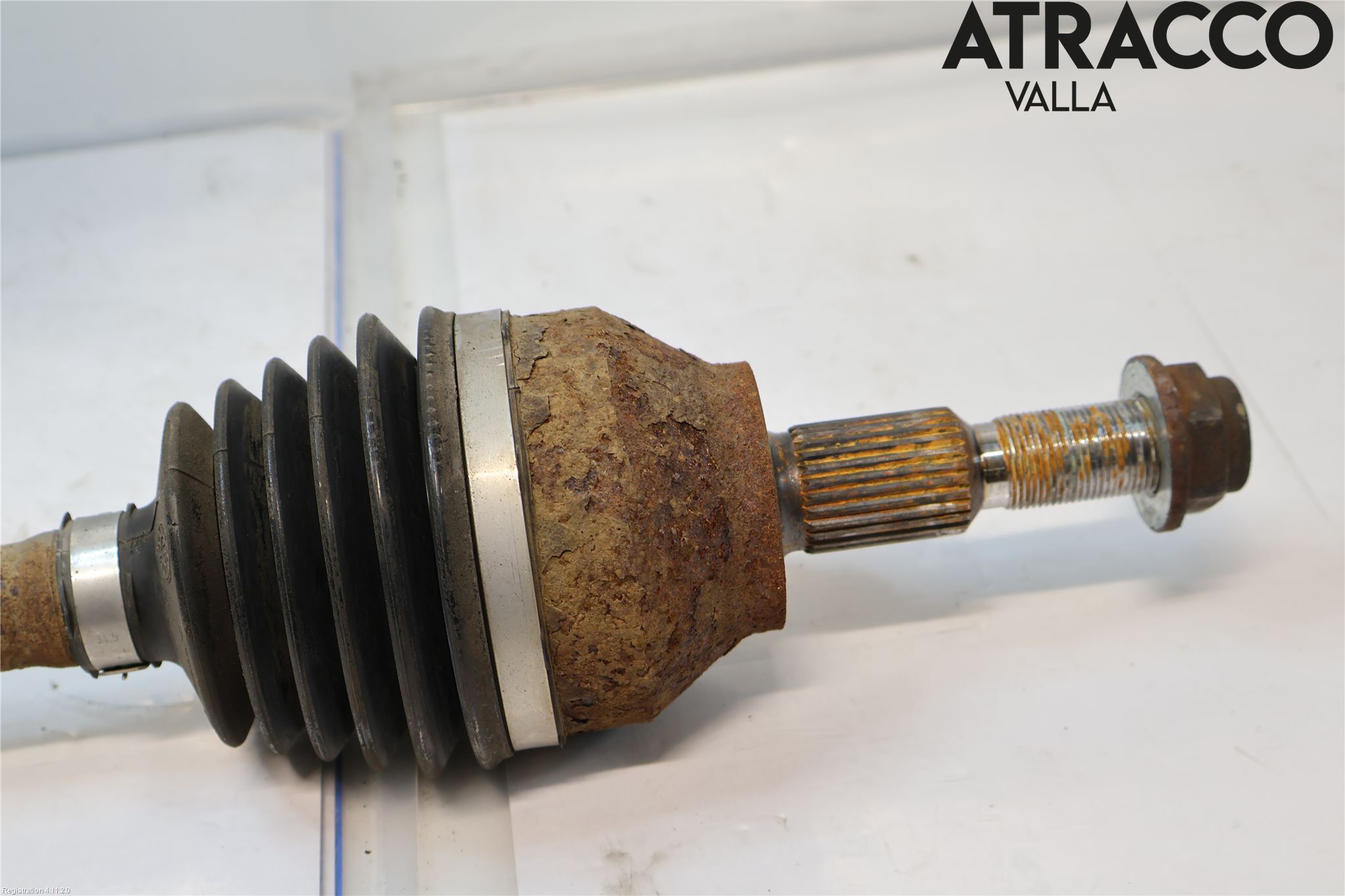 Ford TRANSIT/TOURNEO CONNECT 13-22 Drivaxel Fram Vänster