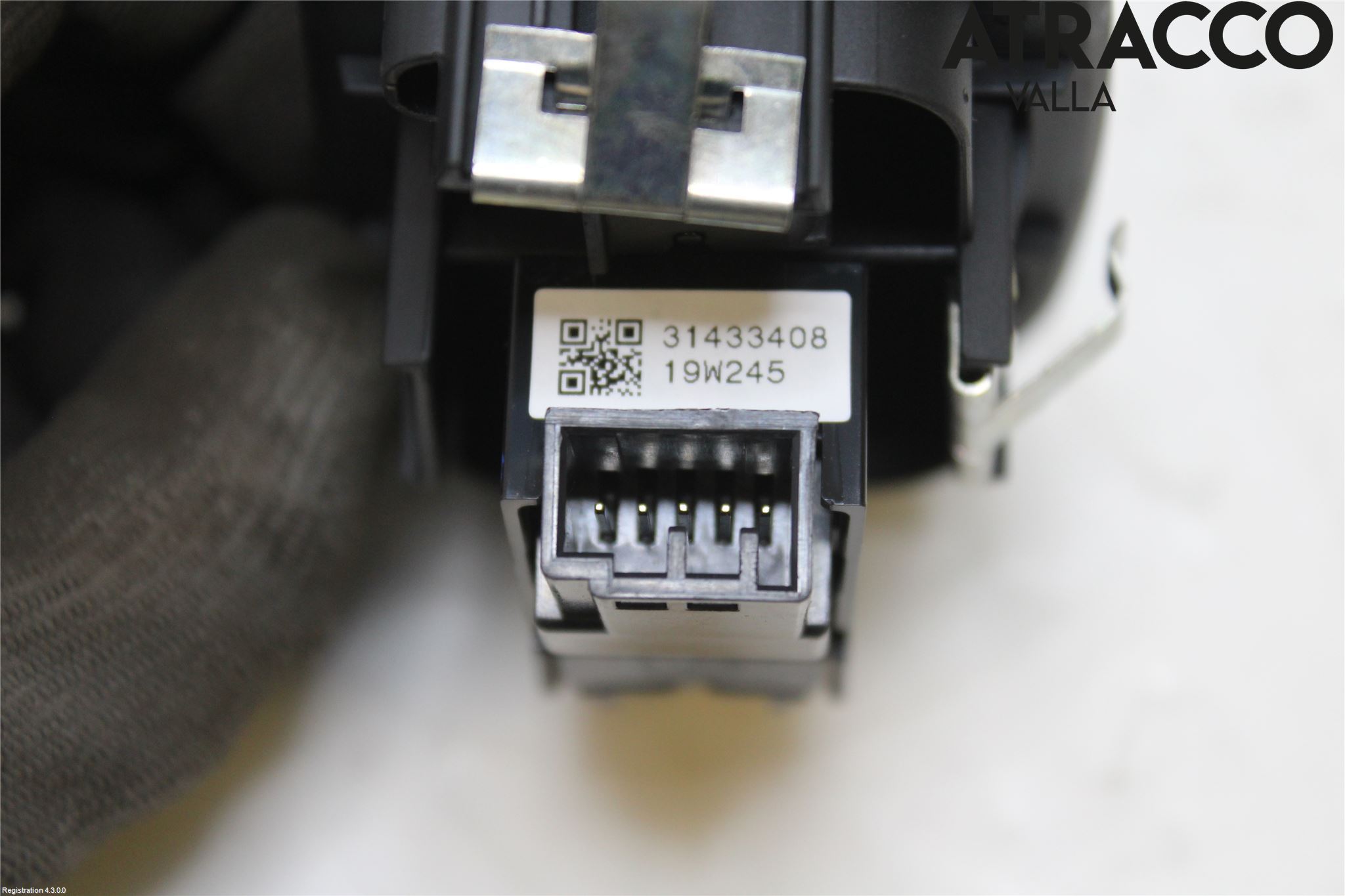 Volvo V60 19- Strömställare Elhiss