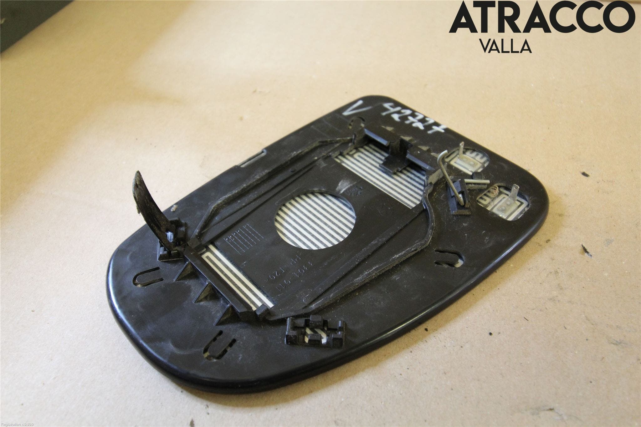 Toyota AVENSIS 09-15 Spegelglas Vä